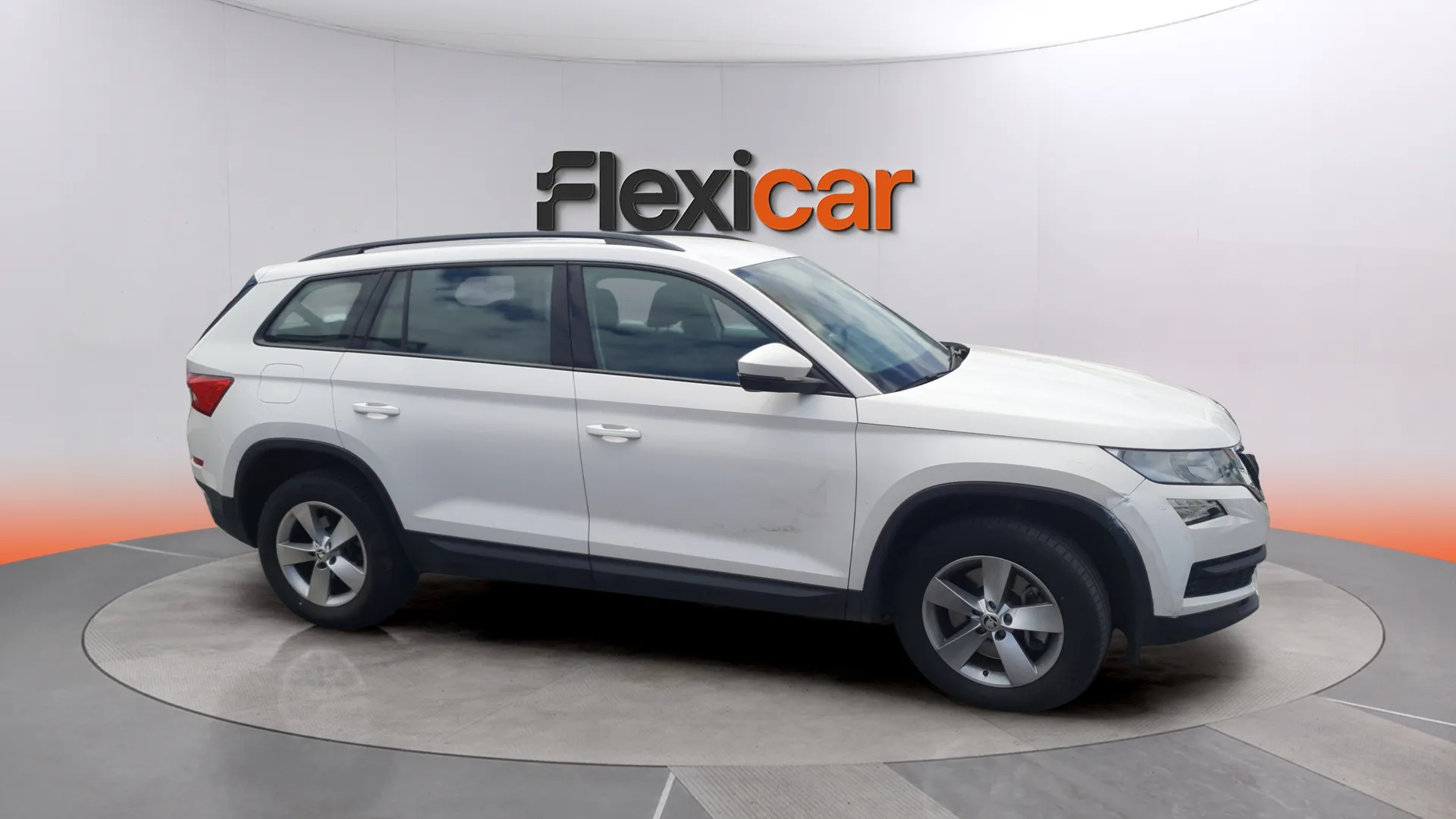 Škoda Kodiaq 2.0 TSI DSG 4x4 L&K - foto 3