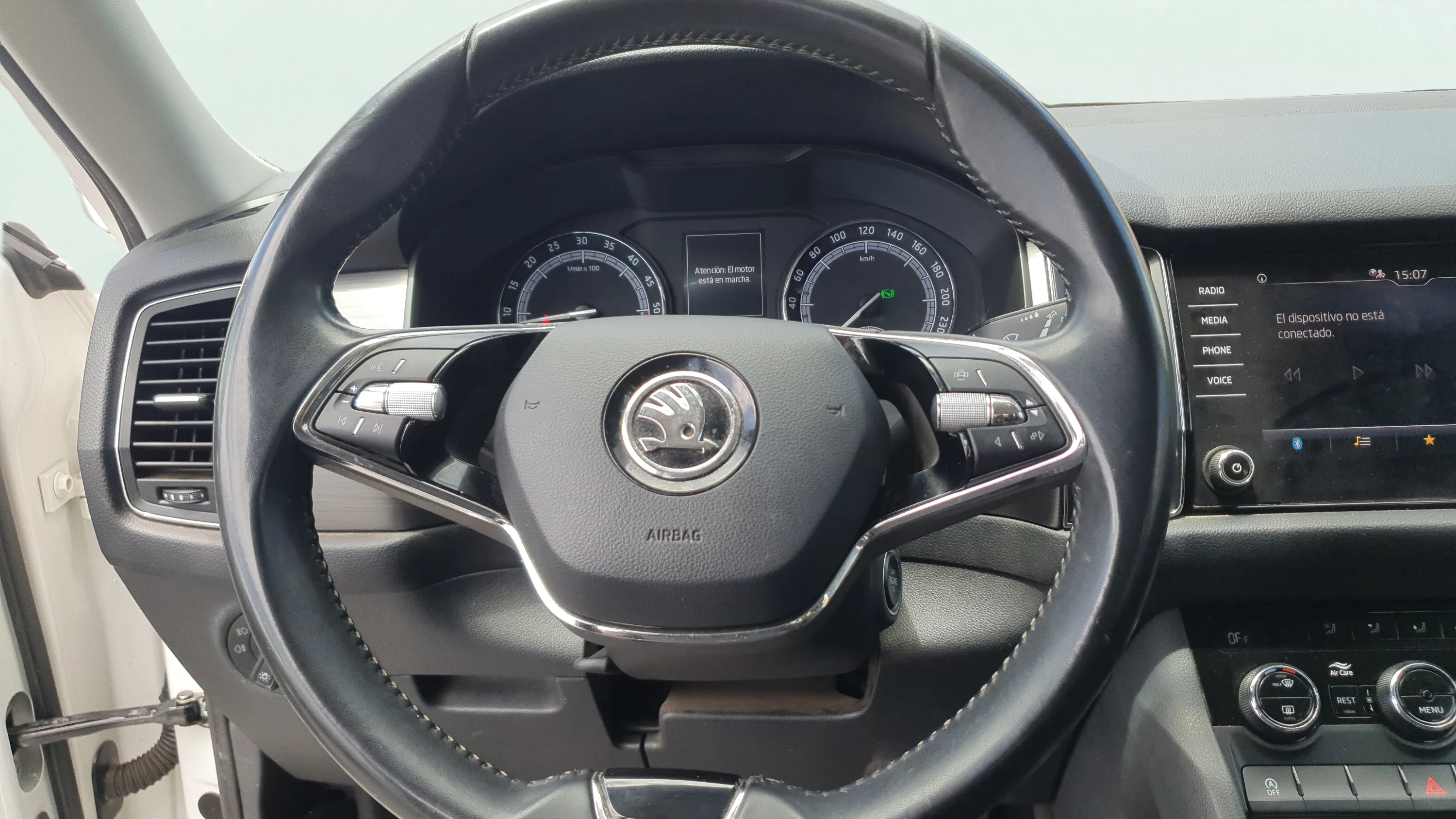Škoda Kodiaq 2.0 TSI DSG 4x4 L&K - foto 8