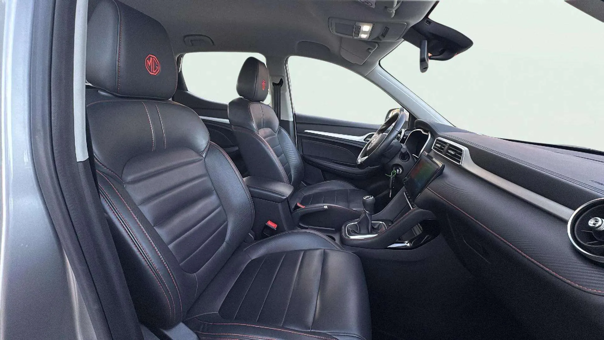 MG ZS 1.0T Luxury - foto 10