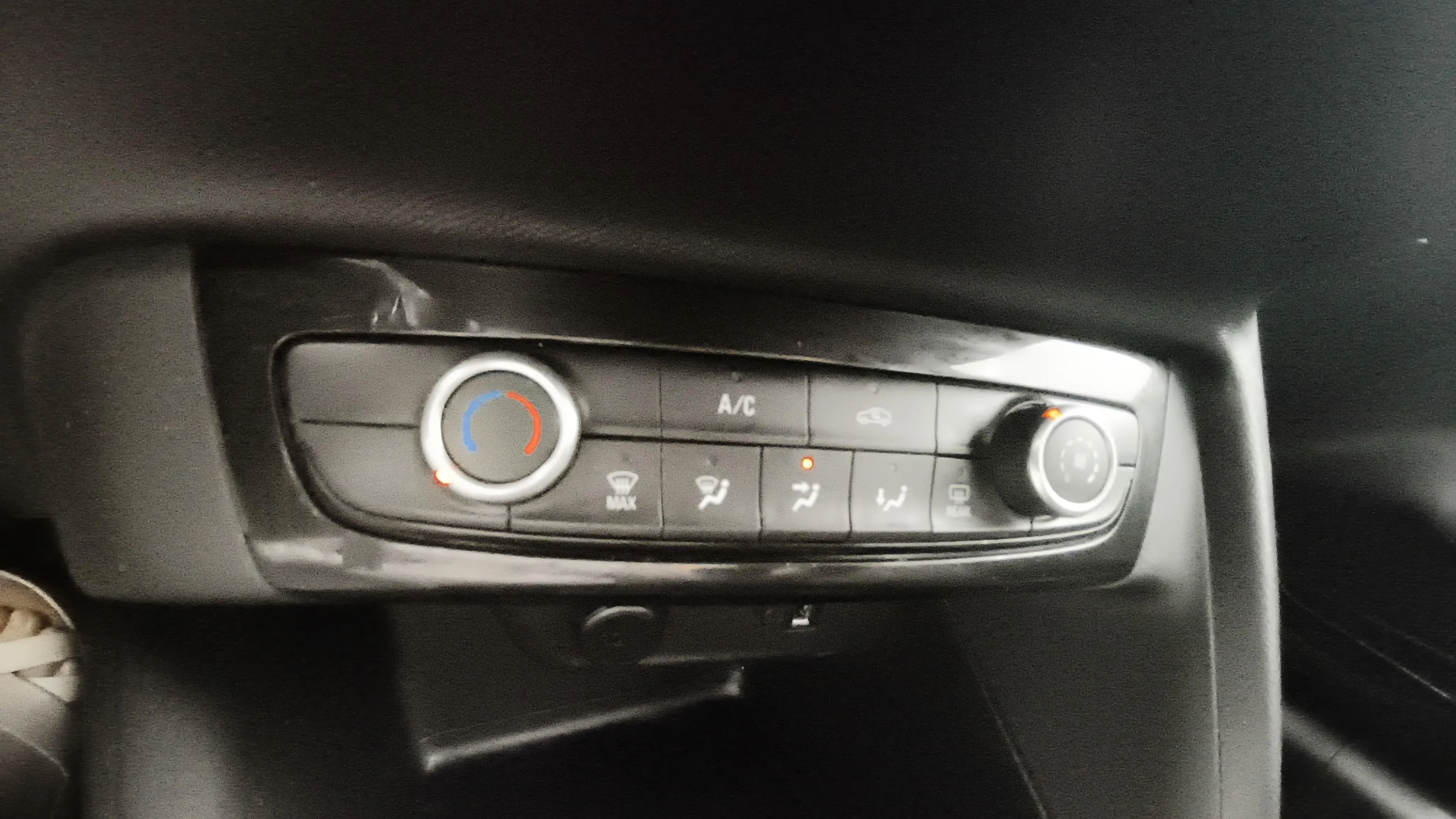 Opel Corsa 1.5D DT Edition - foto 19
