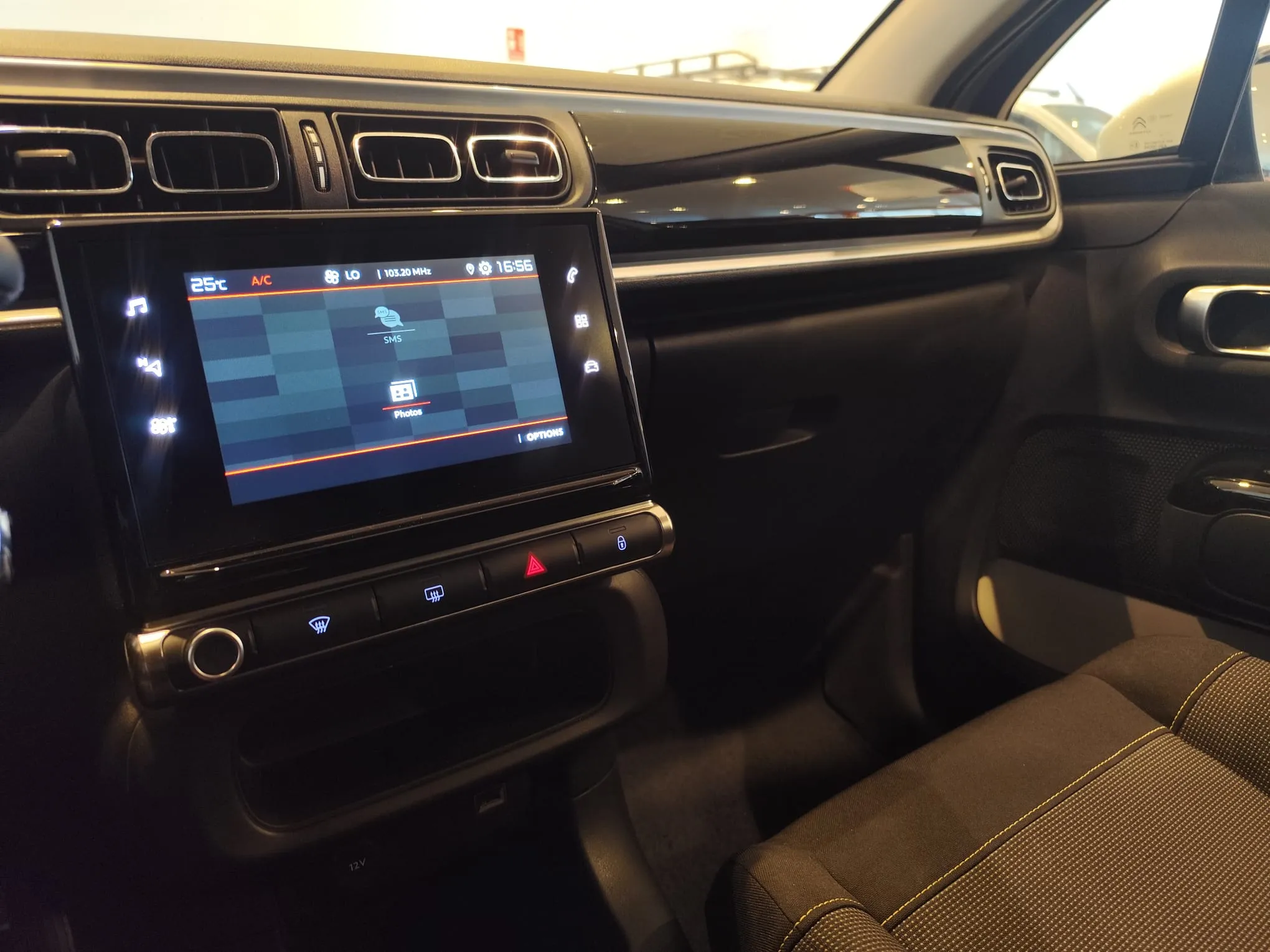 Citroën C3 PureTech Max - foto 17