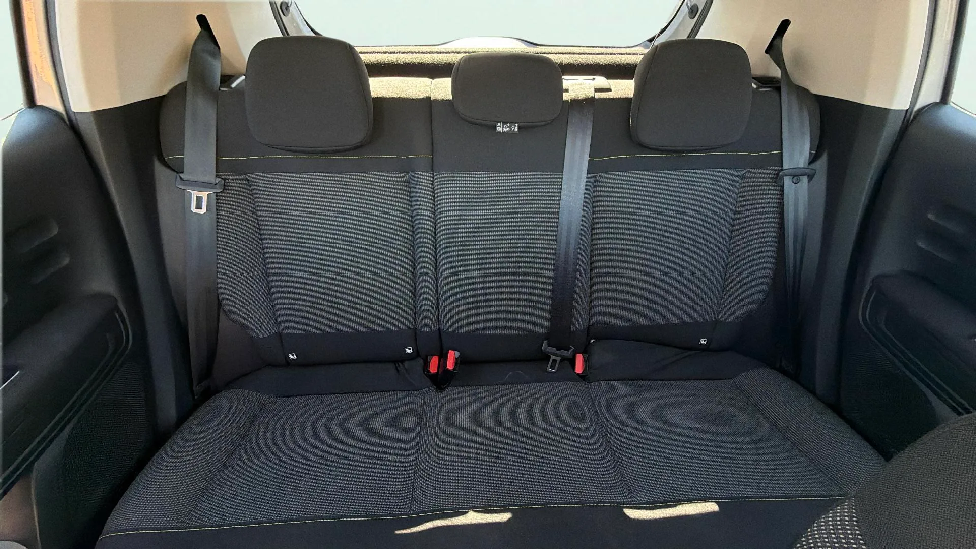 Citroën C3 PureTech Plus - foto 19