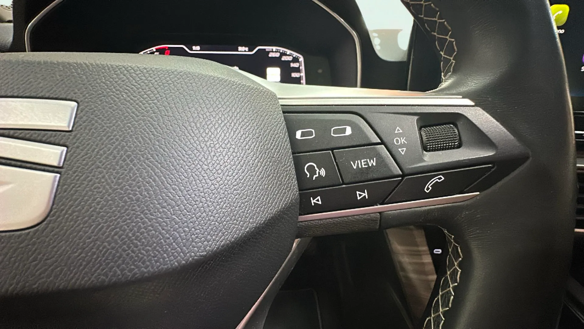 SEAT León SP 1.4 e-Hybrid DSG Xcellence - foto 25