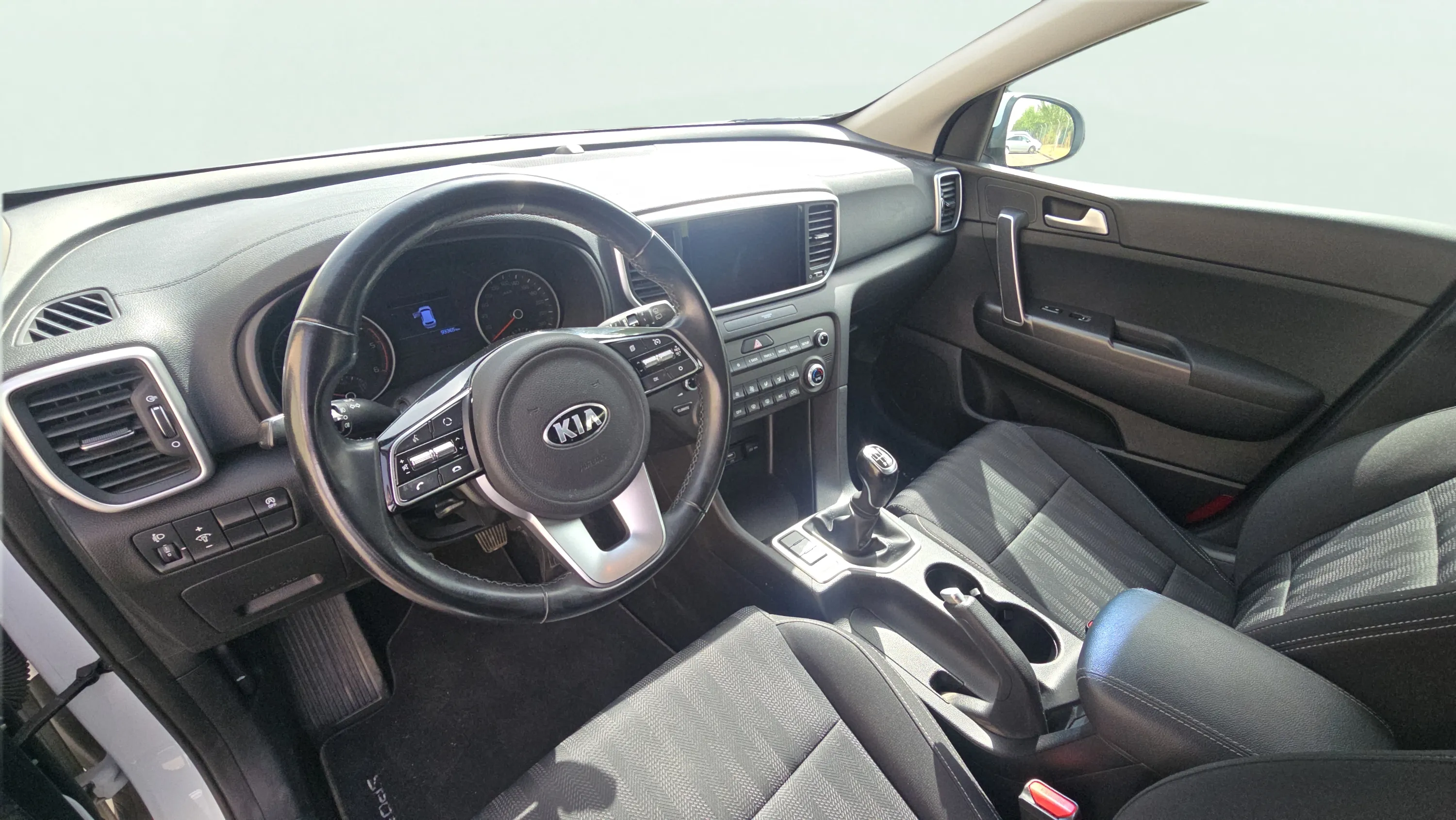 Kia Sportage 1.6 CRDi MHEV Business 4x2 - foto 12