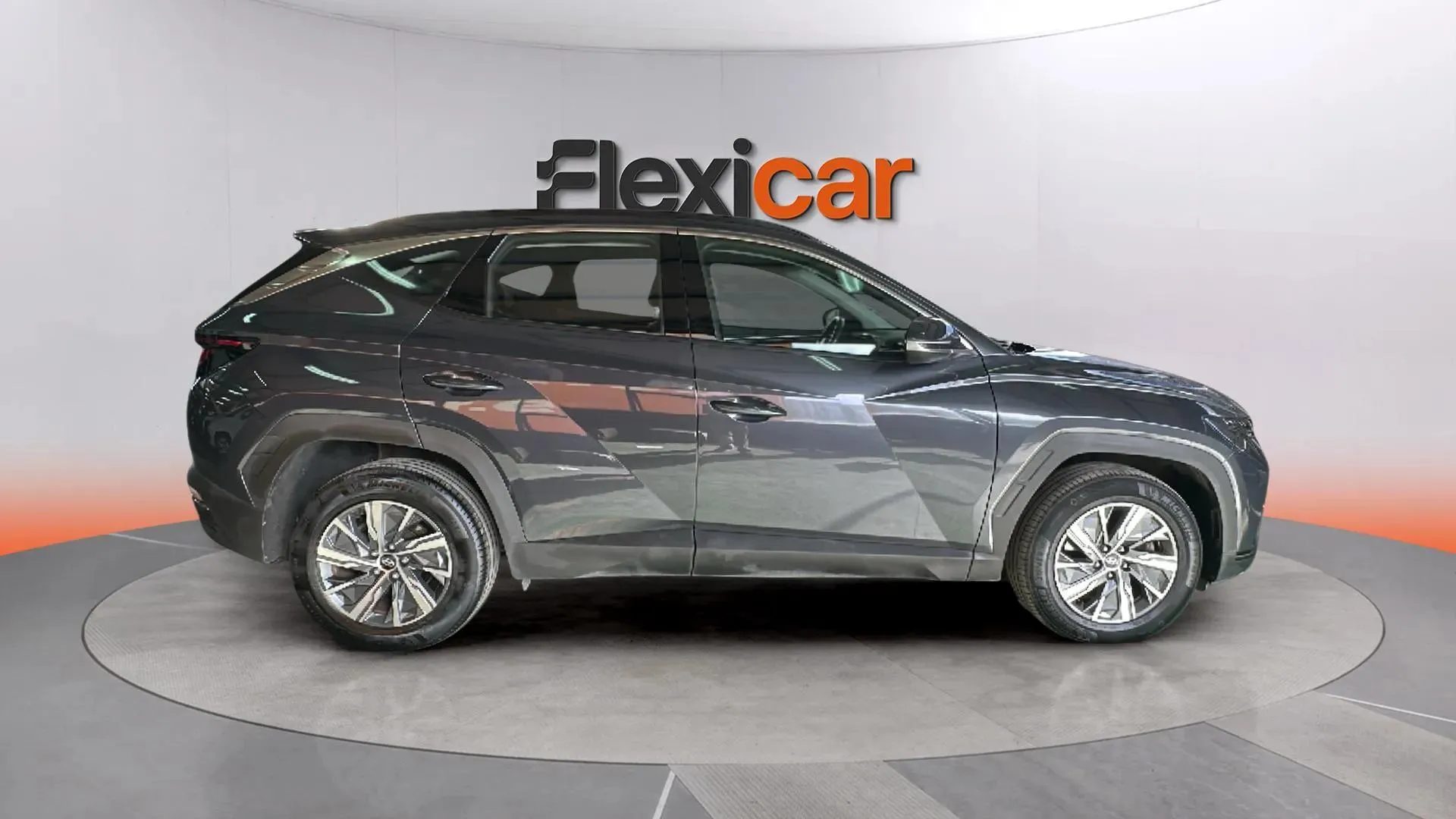 Hyundai Tucson 1.6 T-GDi PHEV Maxx 4x4 - foto 8