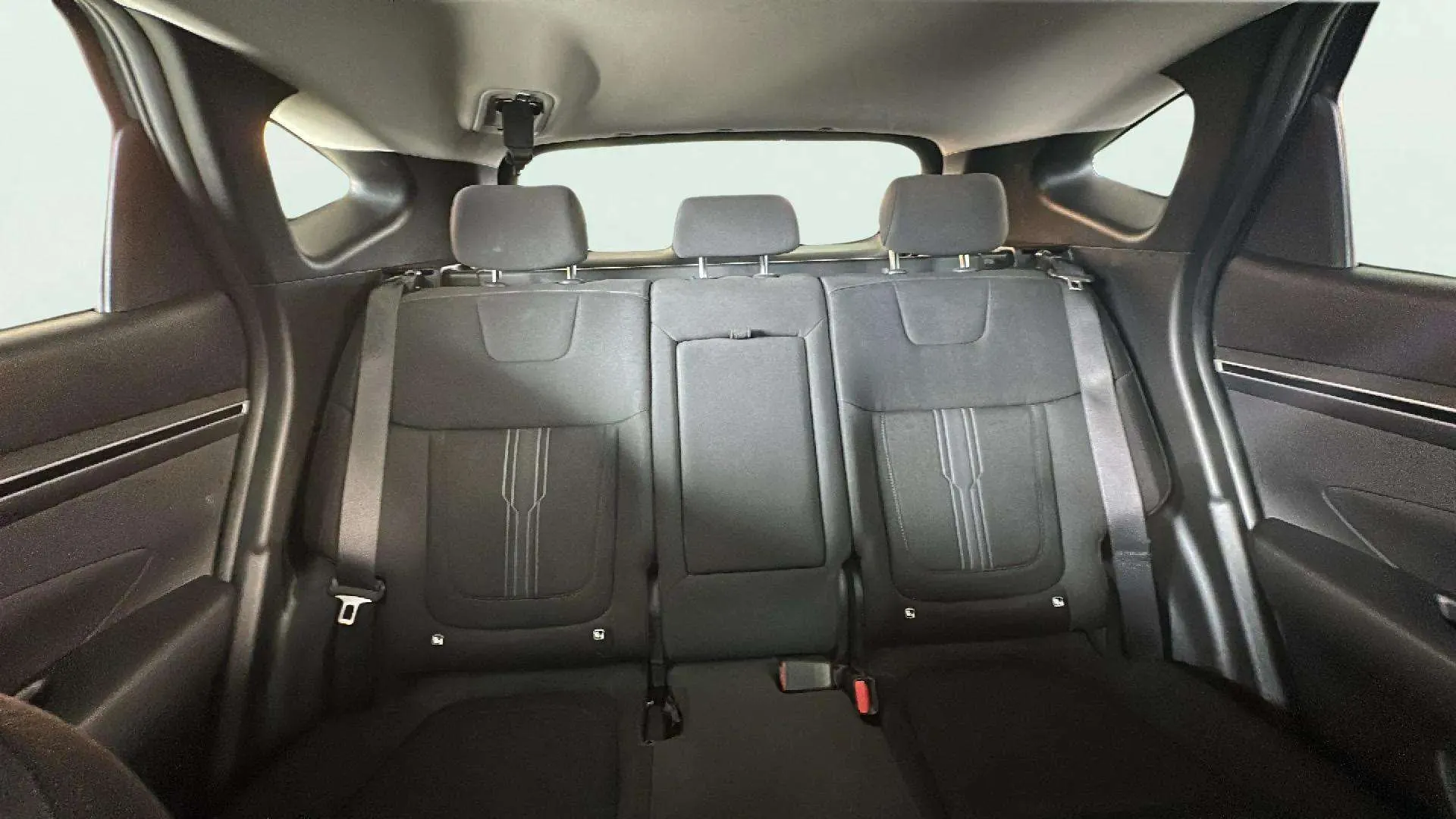 Hyundai Tucson 1.6 T-GDi PHEV Maxx 4x4 - foto 23