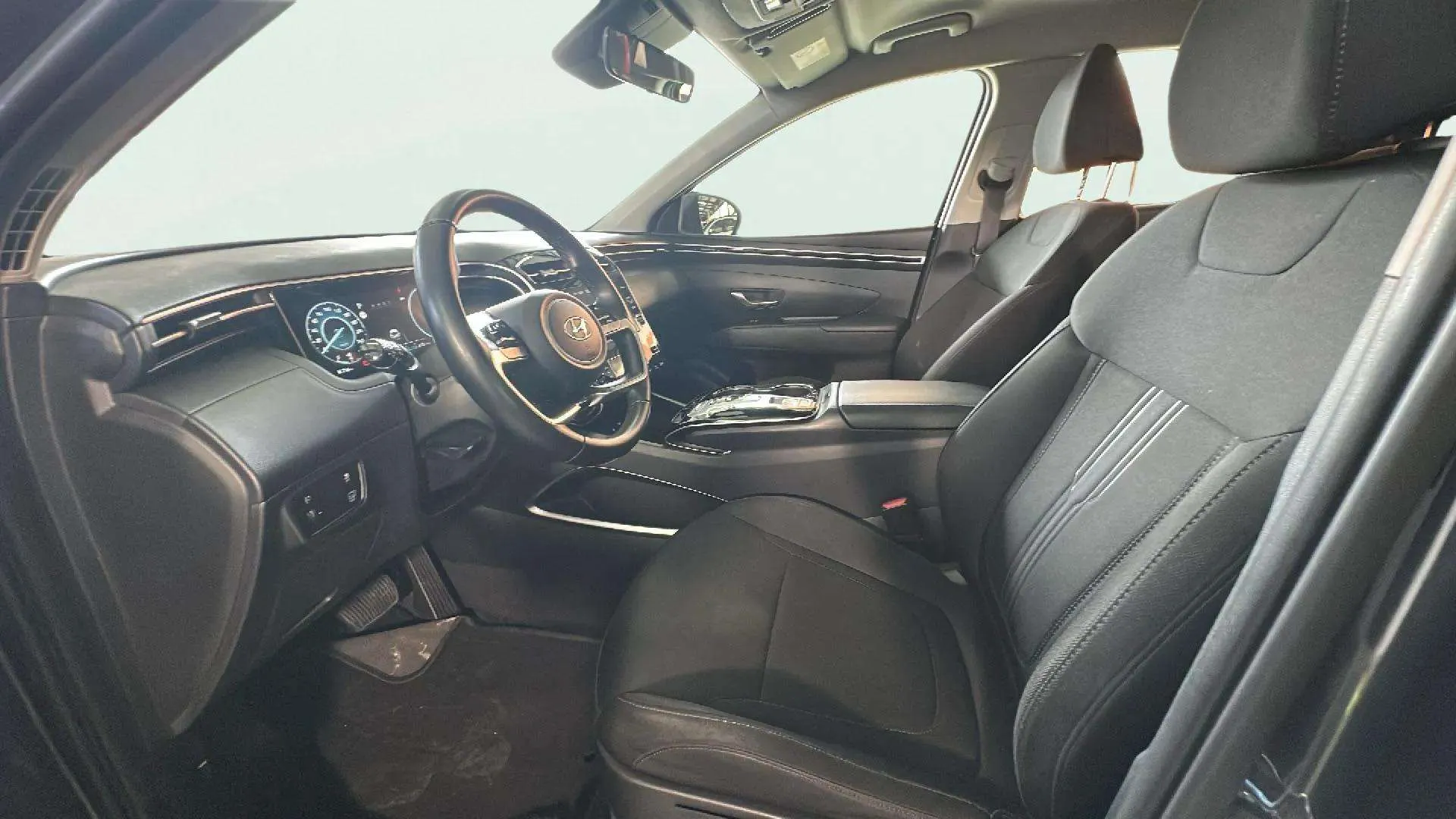 Hyundai Tucson 1.6 T-GDi PHEV Maxx 4x4 - foto 19