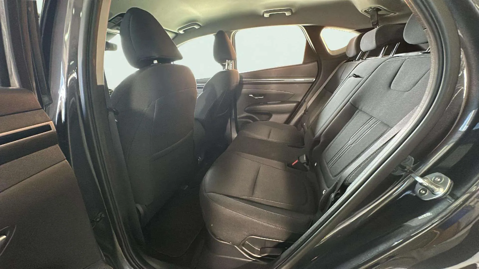 Hyundai Tucson 1.6 T-GDi PHEV Maxx 4x4 - foto 20