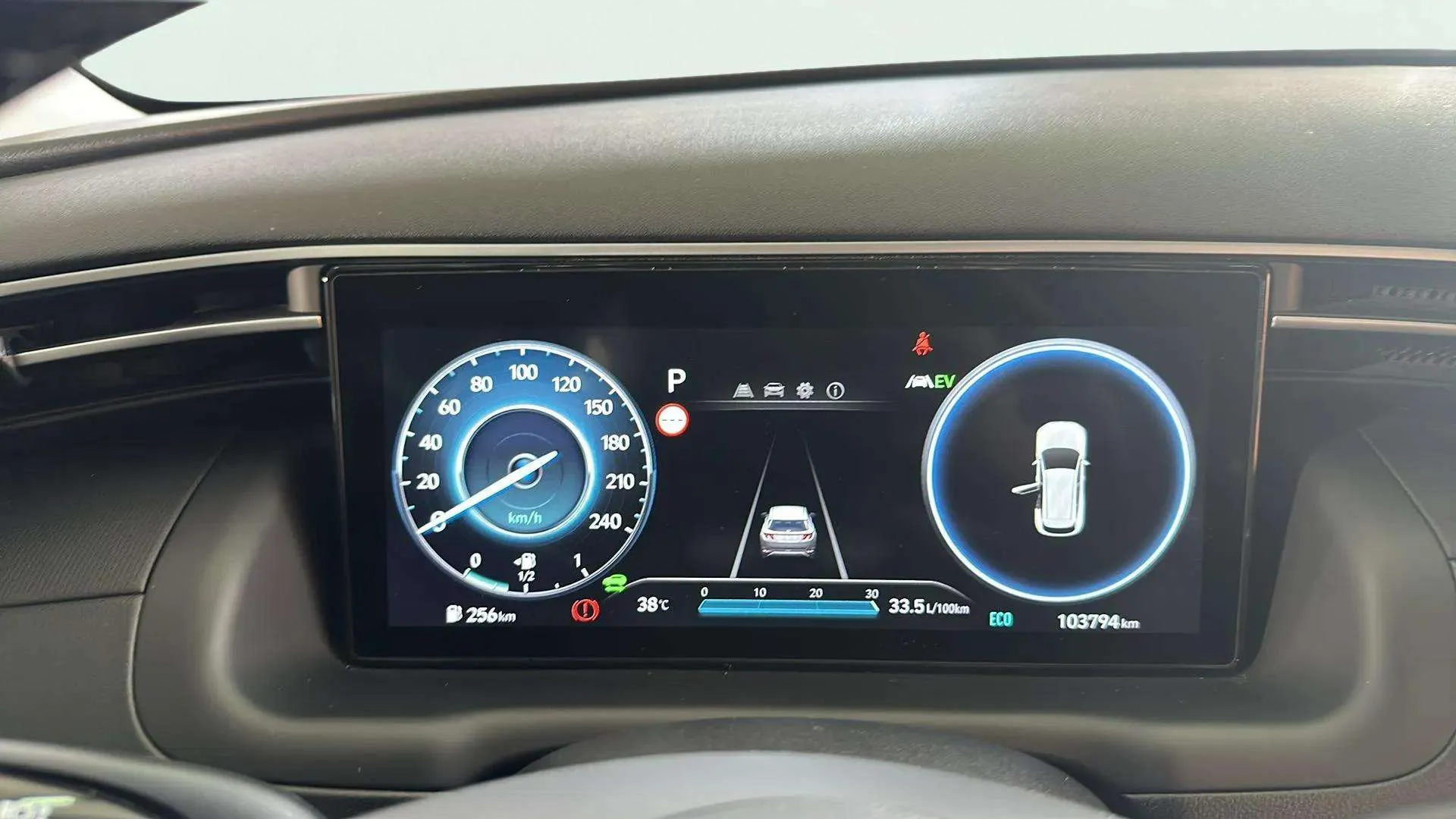 Hyundai Tucson 1.6 T-GDi PHEV Maxx 4x4 - foto 17