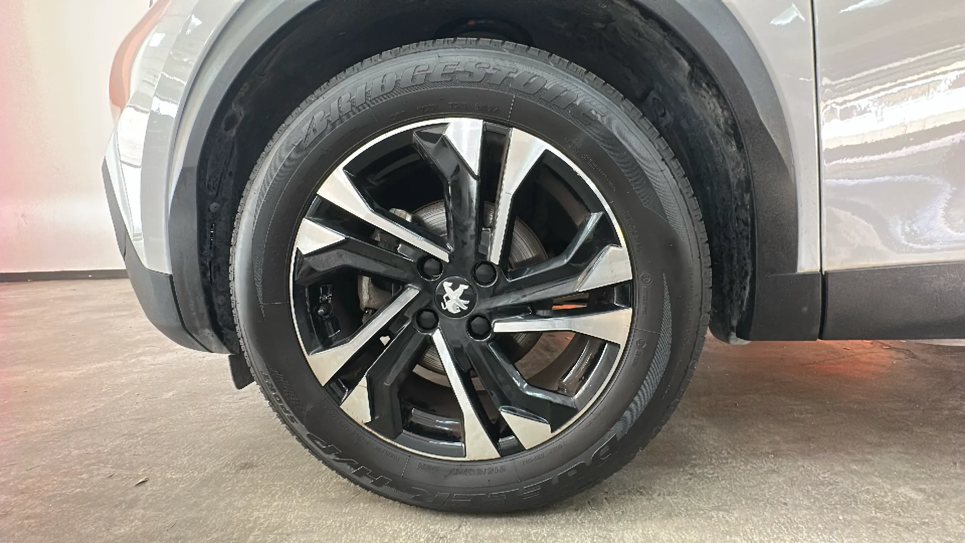 Peugeot 2008 Allure BlueHDi - foto 17