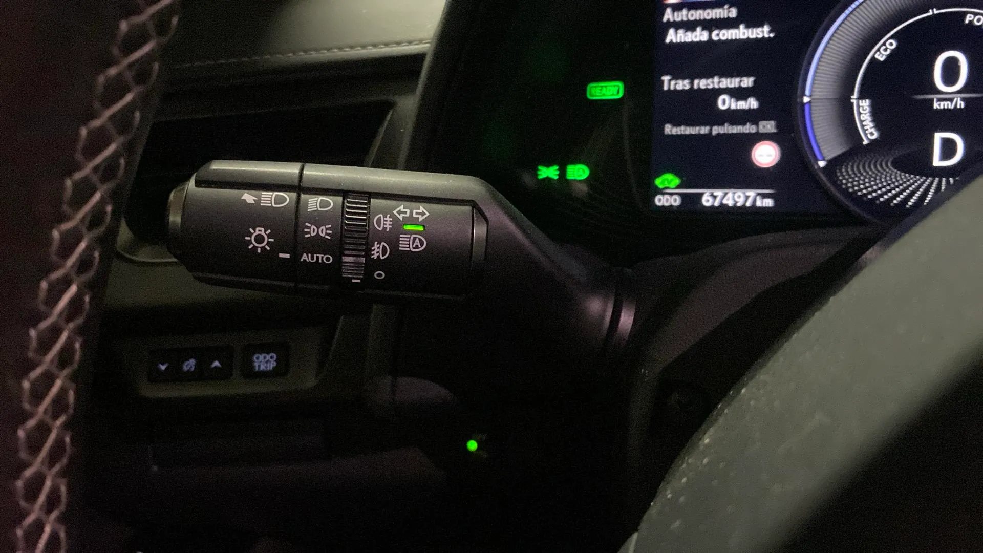 Lexus UX 2.0 250h Business Navigation - foto 18