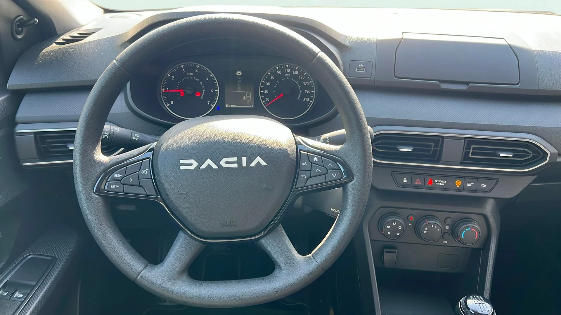 Dacia Jogger Expression TCe 5 plazas - foto 11