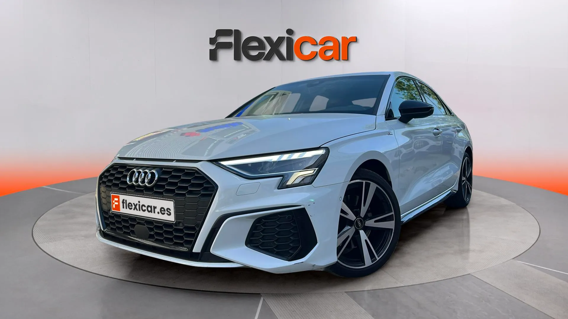 Audi A3 Sedan S line 30 TDI - foto 3