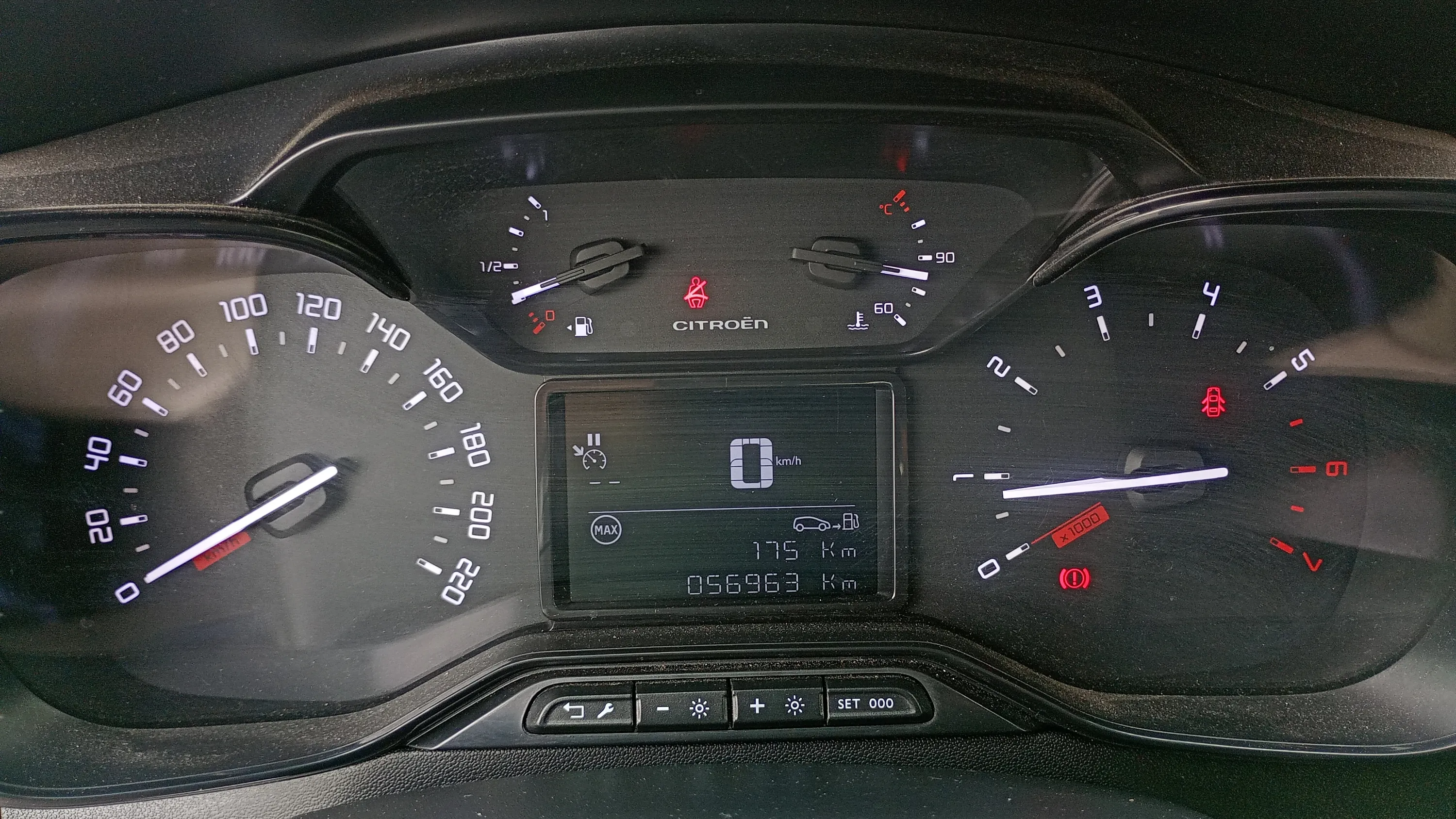 Citroën C3 PureTech 100 Max - foto 18