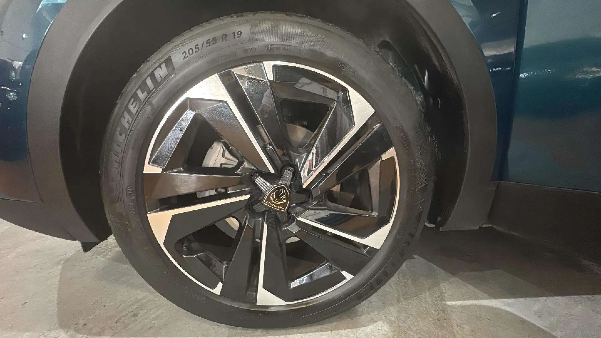Peugeot 408 Allure Pack PureTech 130 EAT8 - foto 15