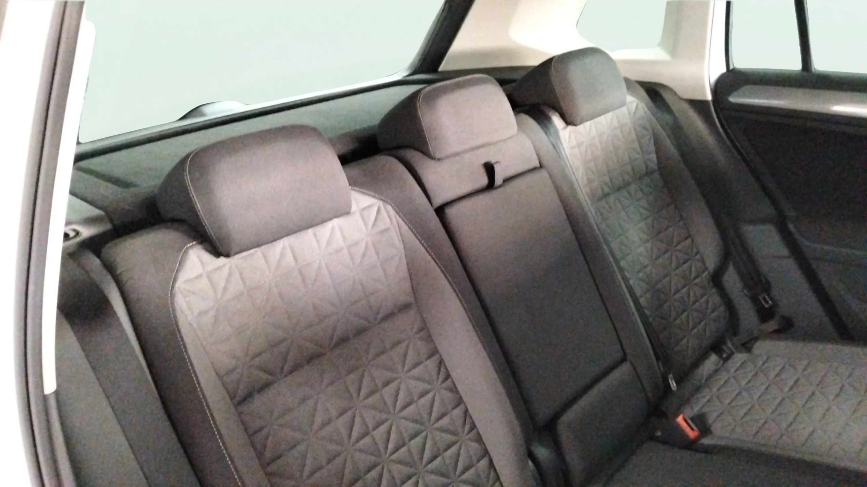 Volkswagen Tiguan Life 1.4 TSI eHybrid DSG - foto 23