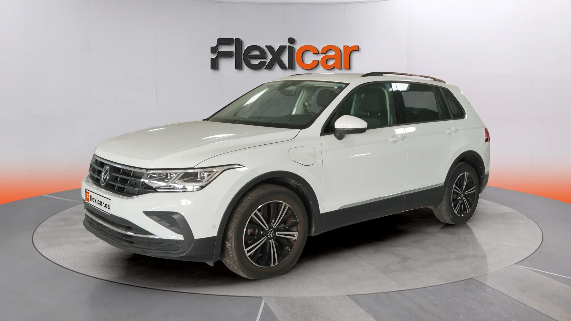 Volkswagen Tiguan Life 1.4 TSI eHybrid DSG - foto 3