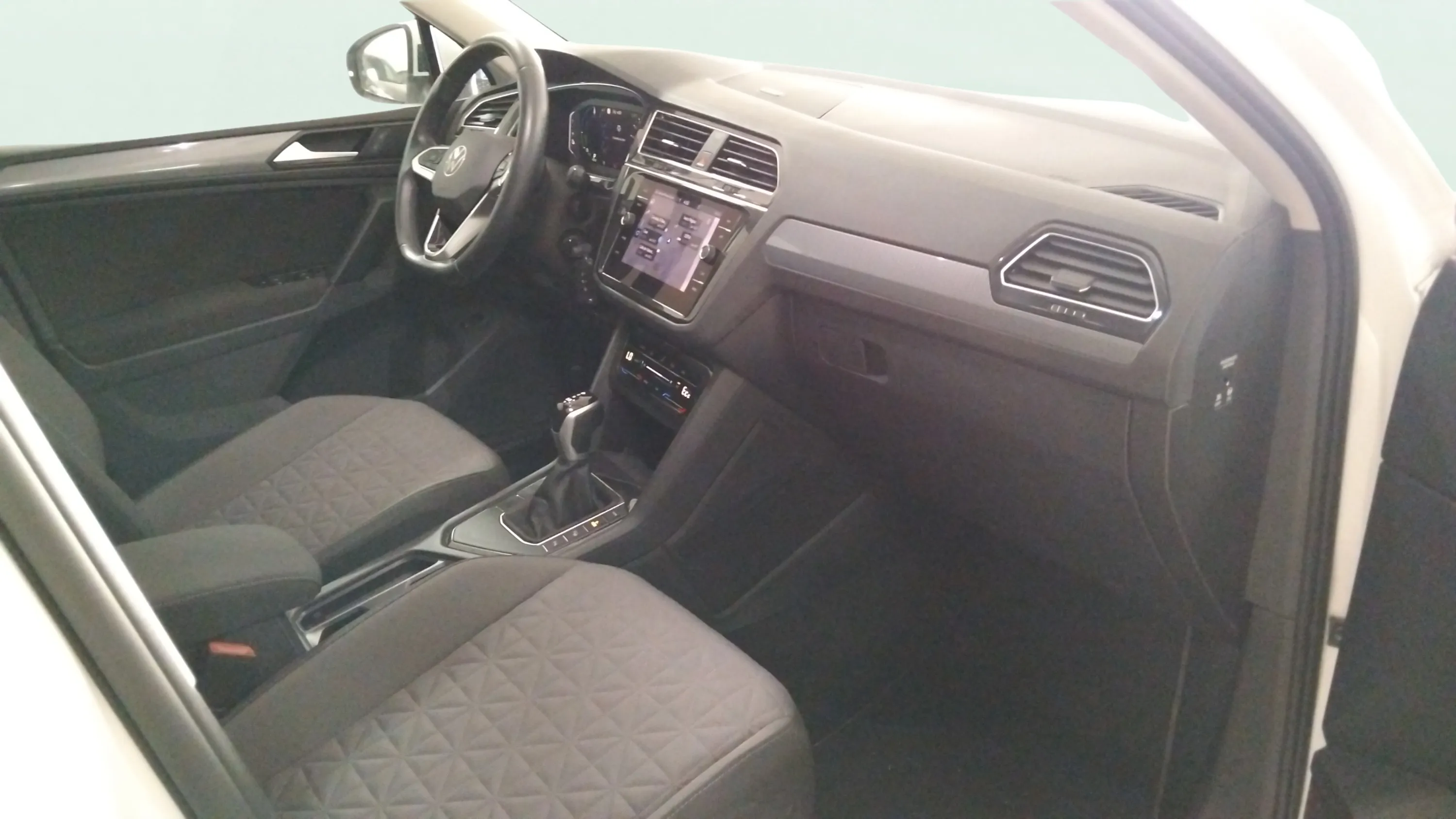Volkswagen Tiguan Life 1.4 TSI eHybrid DSG - foto 22