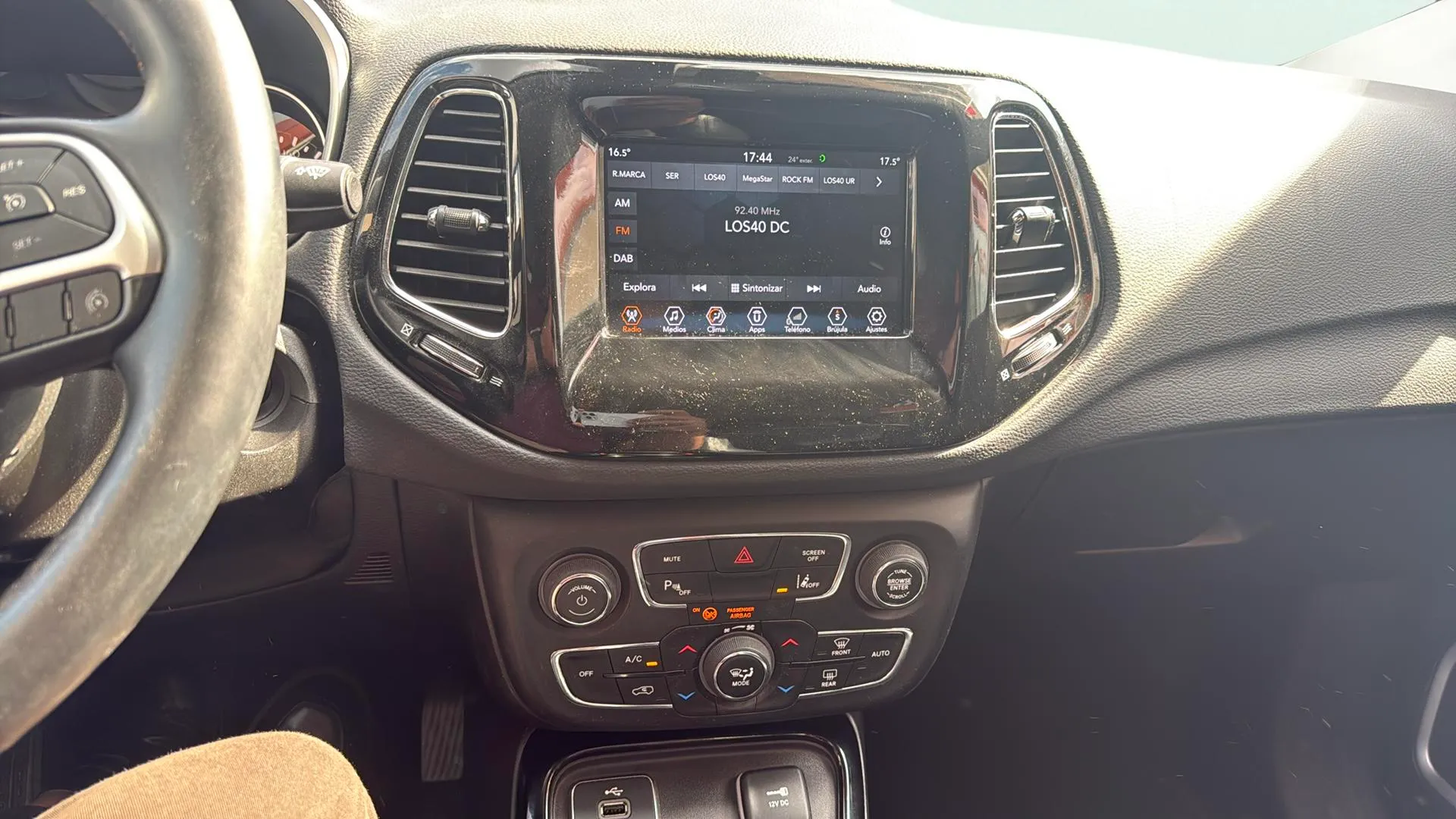 Jeep Compass 1.4 Mair Limited 4x2 - foto 6