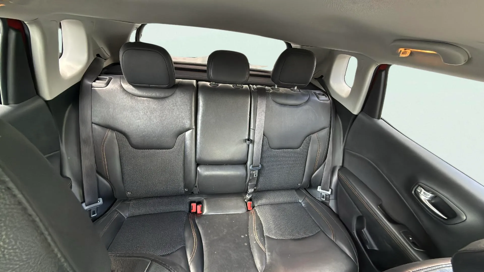 Jeep Compass 1.4 Mair Limited 4x2 - foto 11
