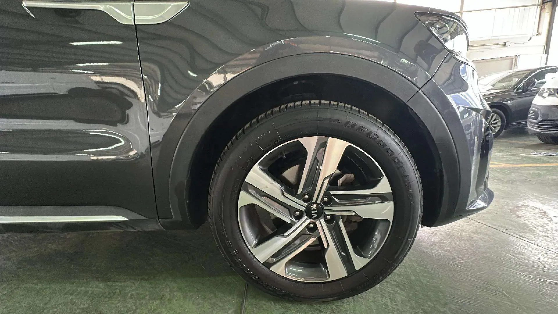 Kia Sorento 1.6 T-GDi HEV Drive 4x2 7 plazas - foto 27