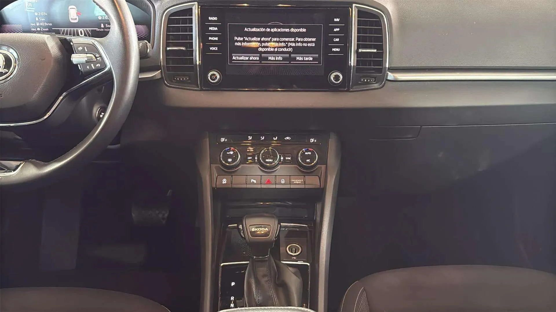 Škoda Karoq 1.5 TSI DSG ACT Design - foto 19