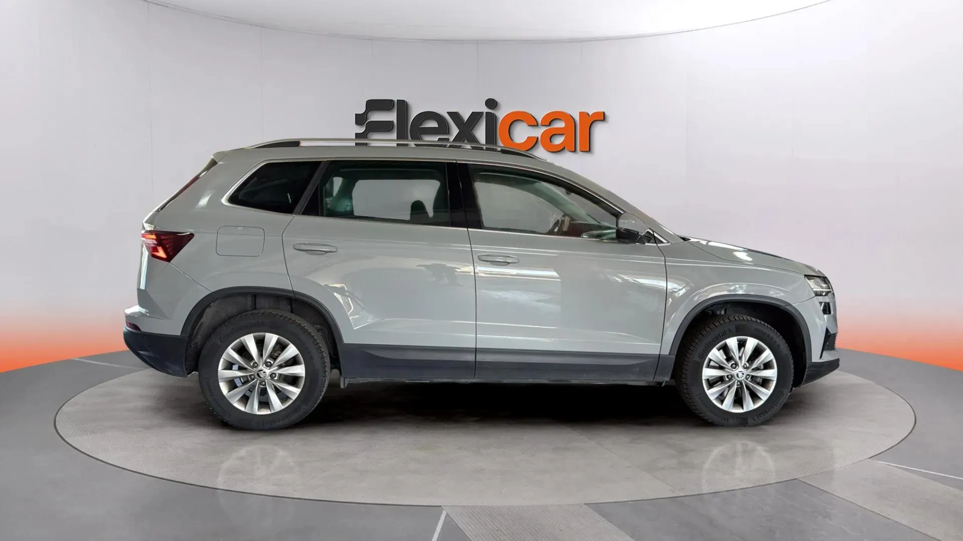 Škoda Karoq 1.5 TSI DSG ACT Design - foto 8
