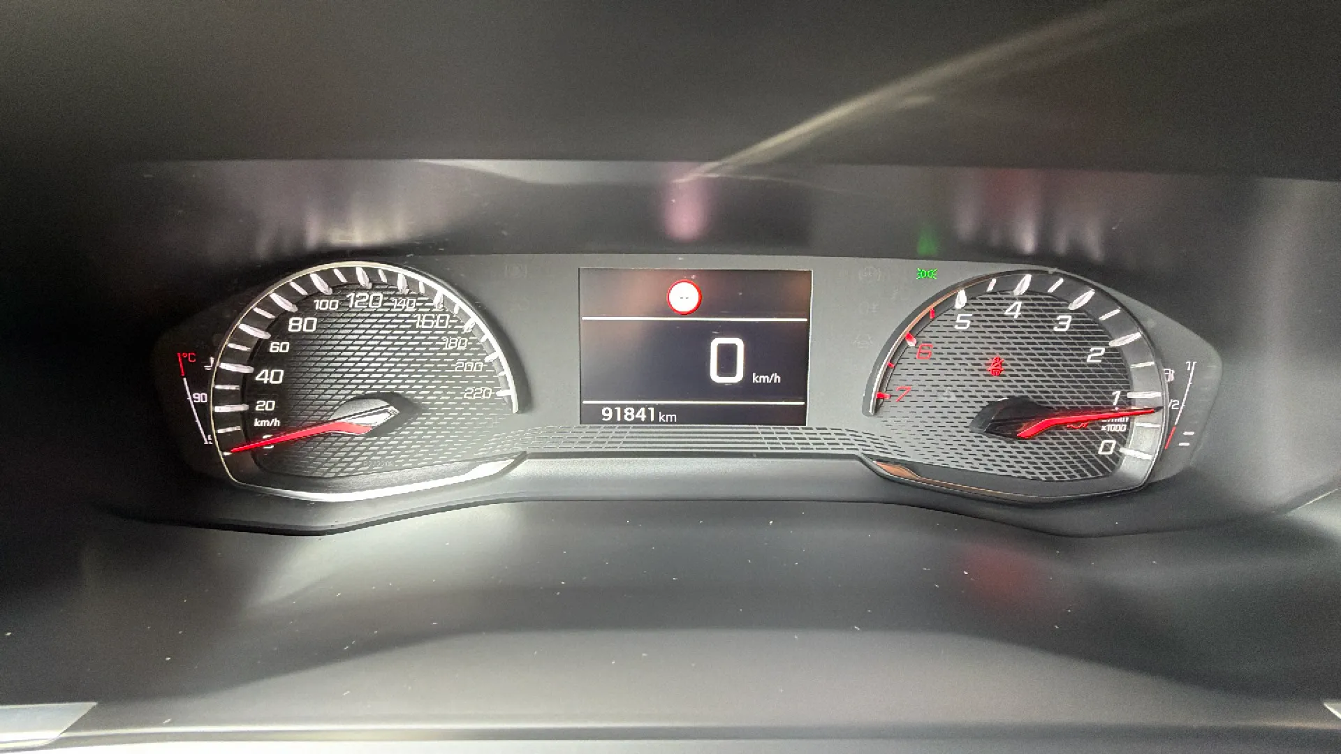 Peugeot 2008 Active Pack BlueHDi - foto 12
