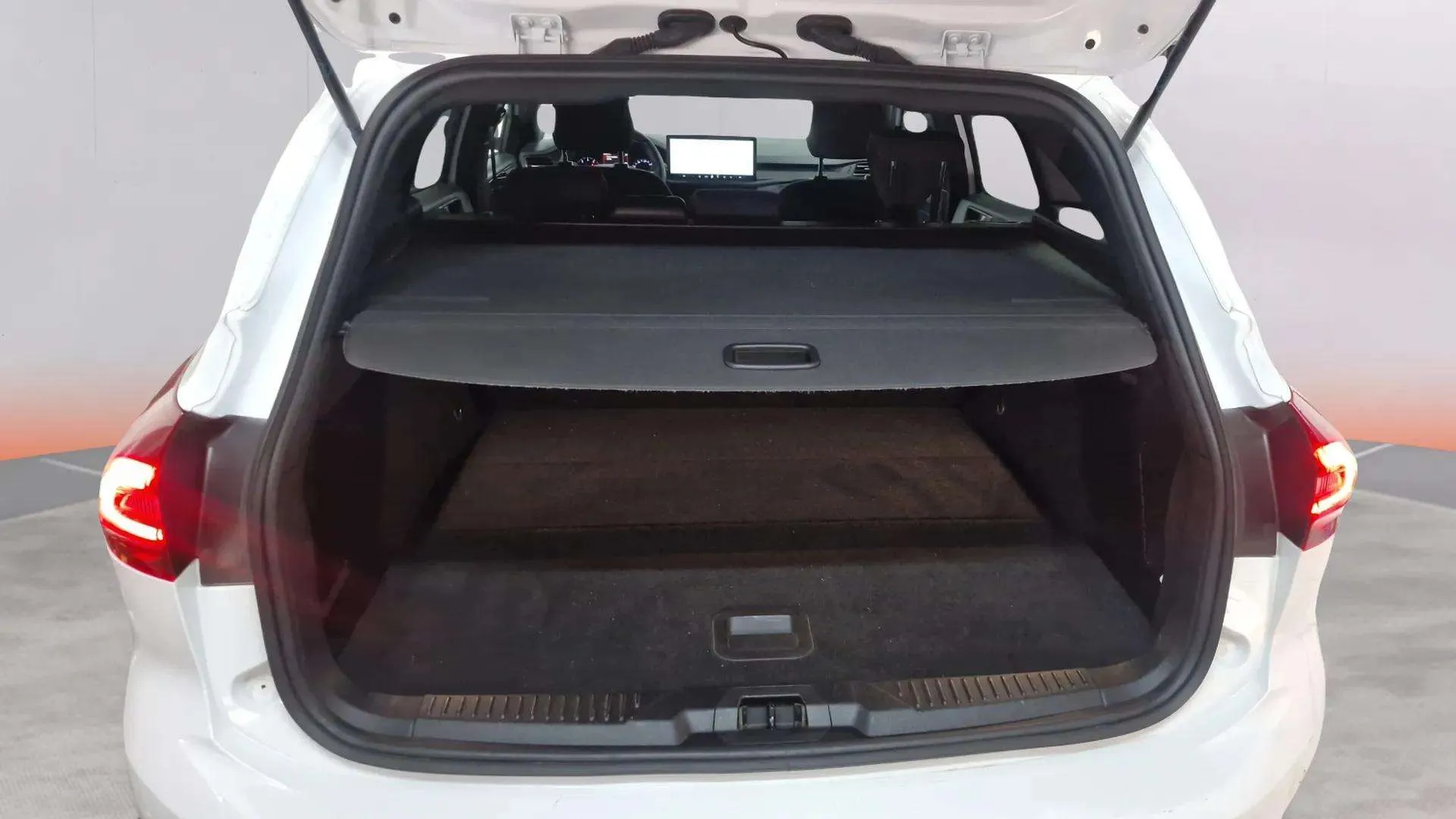 Ford Focus 1.0 Ecob. MHEV ST-Line Style SIP SB - foto 26