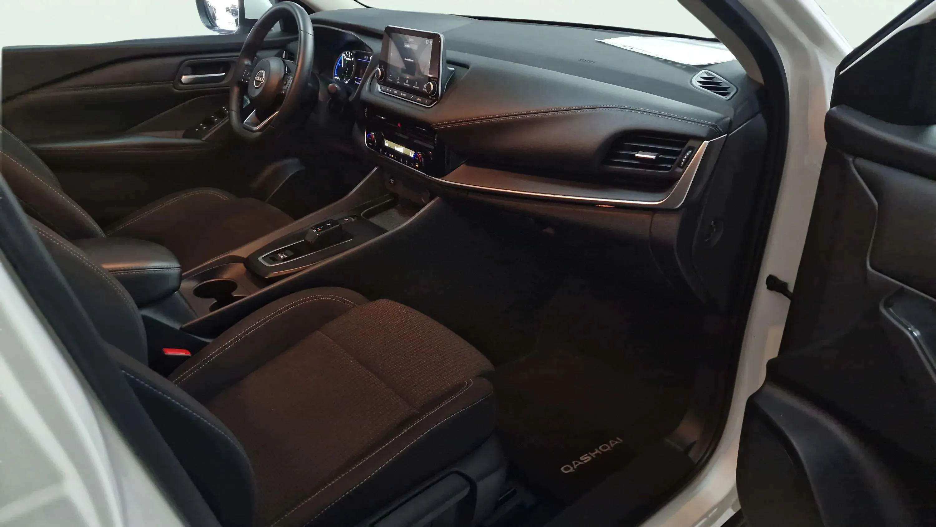 Nissan Qashqai E-POWER N-Connecta - foto 19