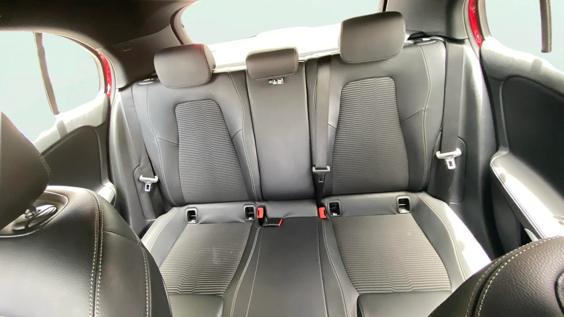 Mercedes-Benz Clase A A 180 d - foto 19