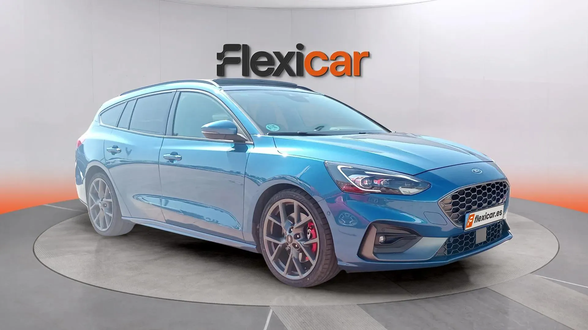 Ford Focus 2.3 EcoBoost ST SB - foto 6