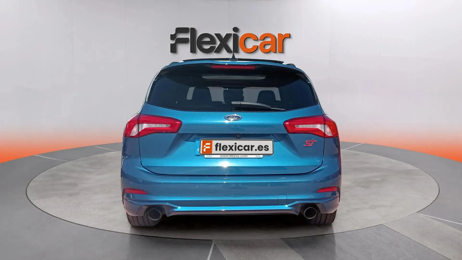 Ford Focus 2.3 EcoBoost ST SB - foto 12