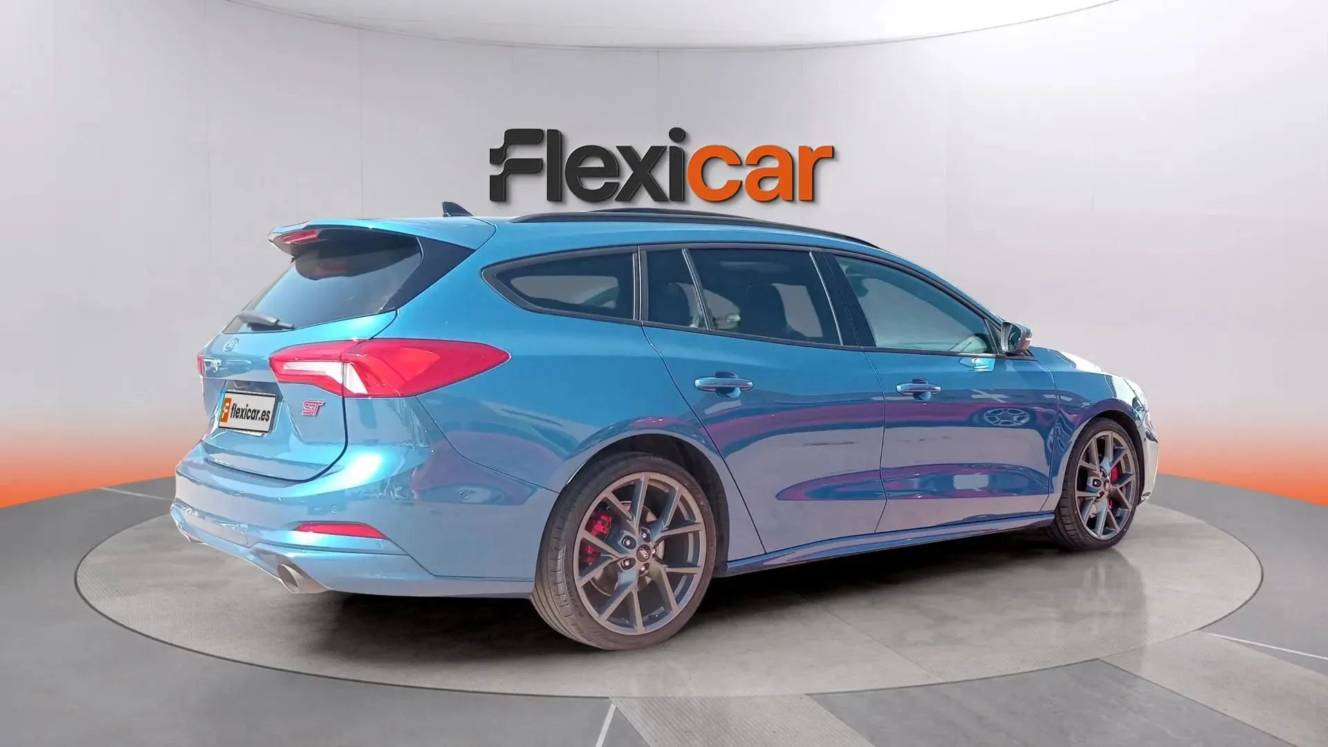 Ford Focus 2.3 EcoBoost ST SB - foto 5