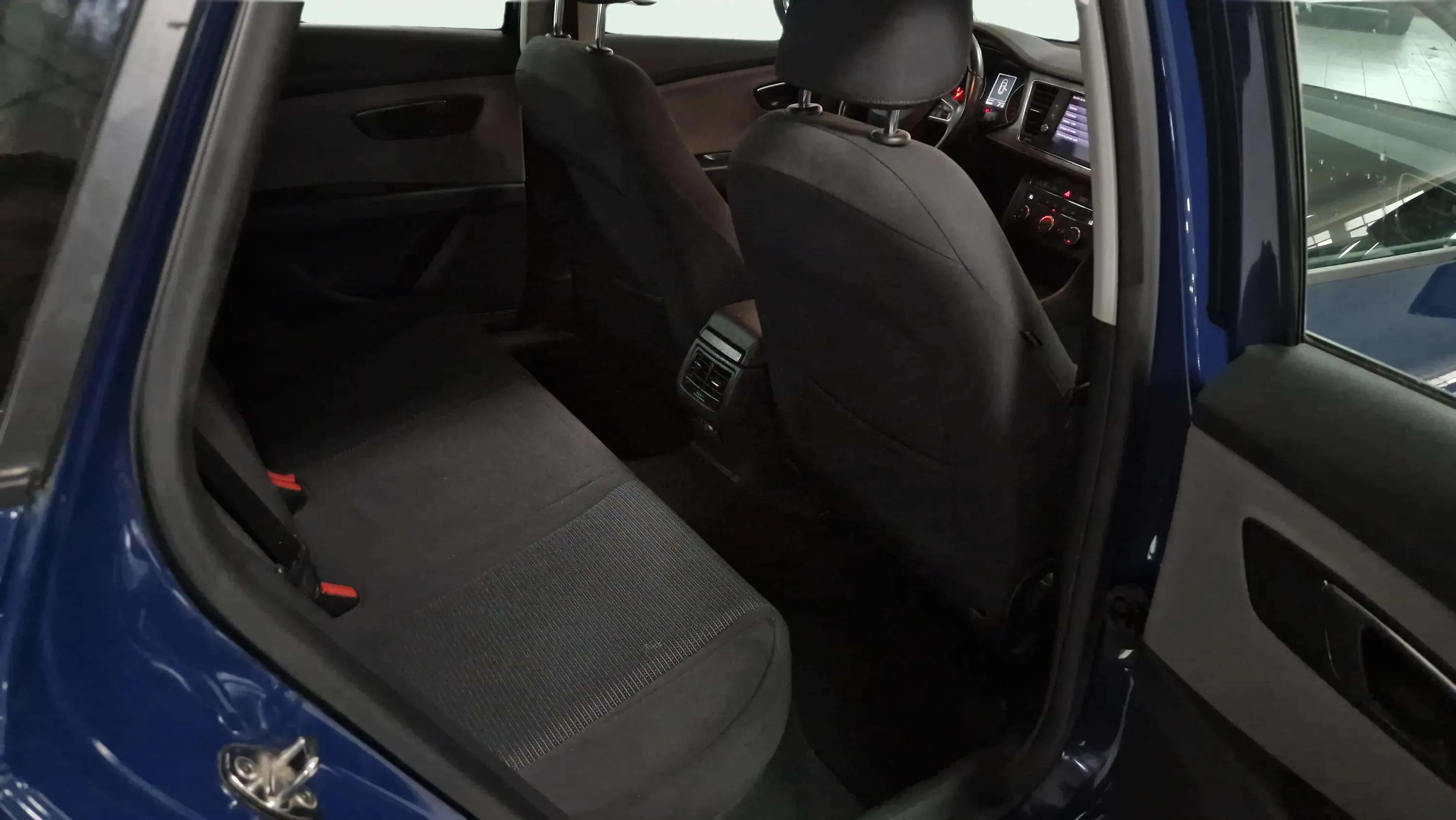 SEAT León 1.6 TDI Style Visio Ed - foto 21
