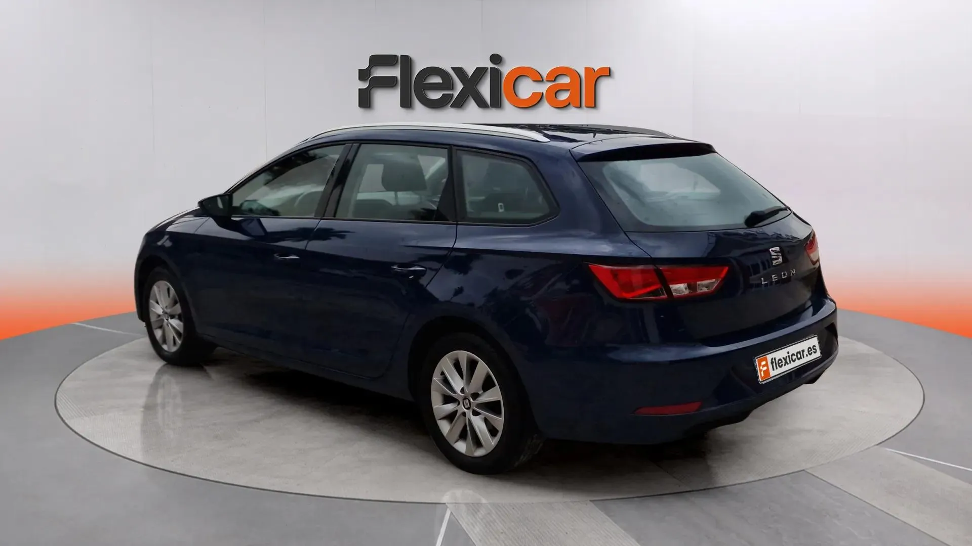 SEAT León 1.6 TDI Style Visio Ed - foto 5