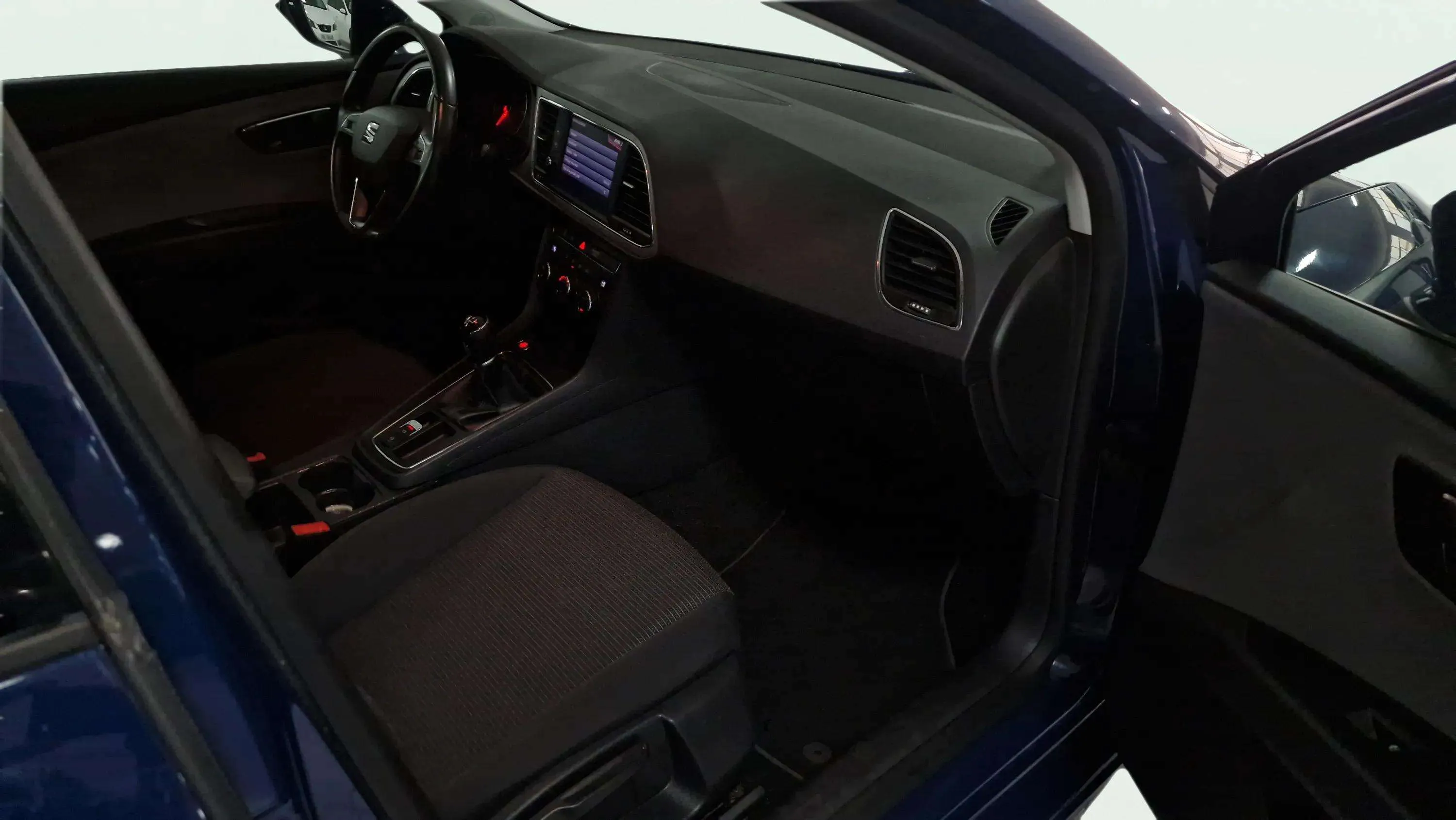 SEAT León 1.6 TDI Style Visio Ed - foto 20