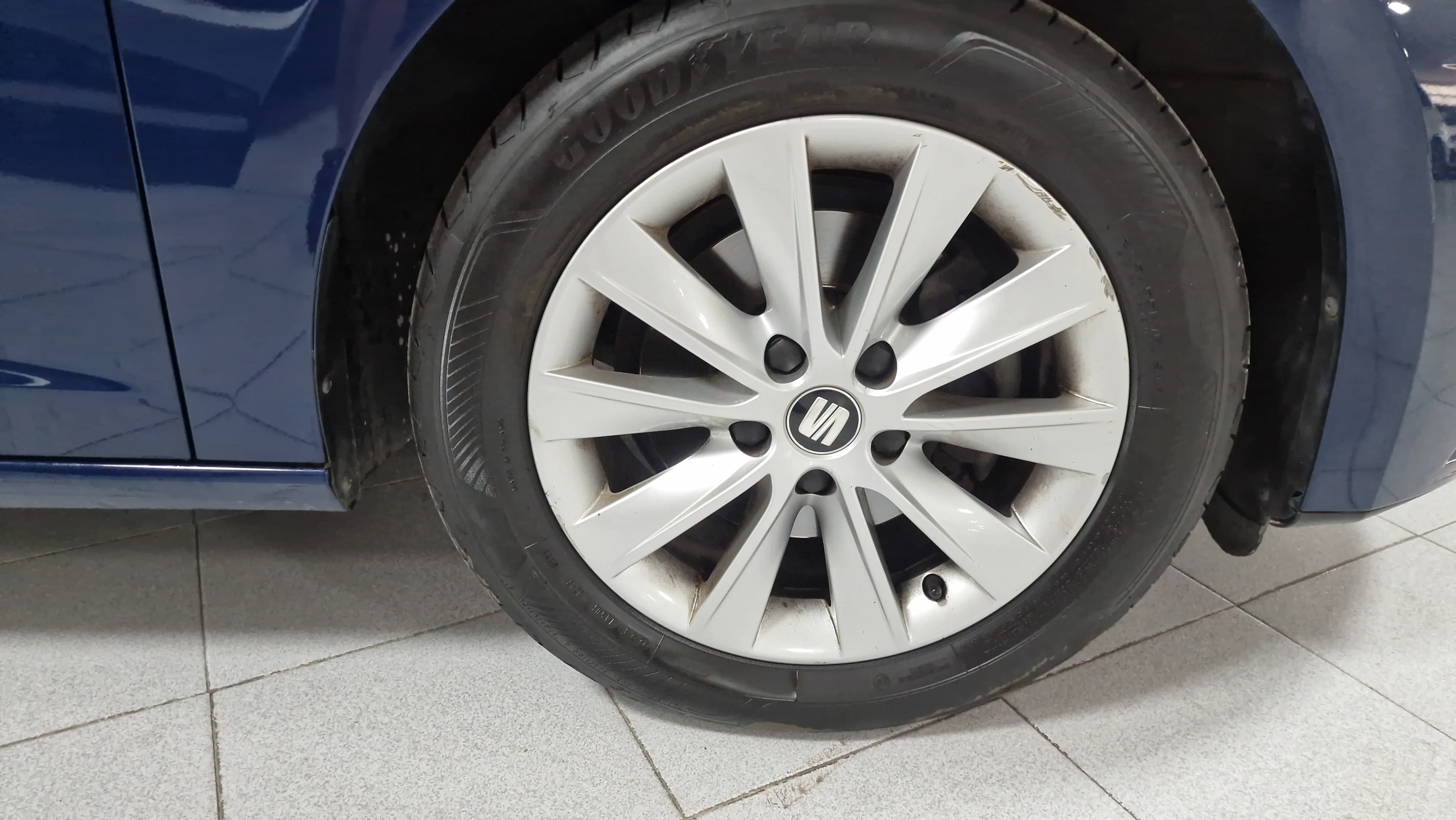 SEAT León 1.6 TDI Style Visio Ed - foto 24
