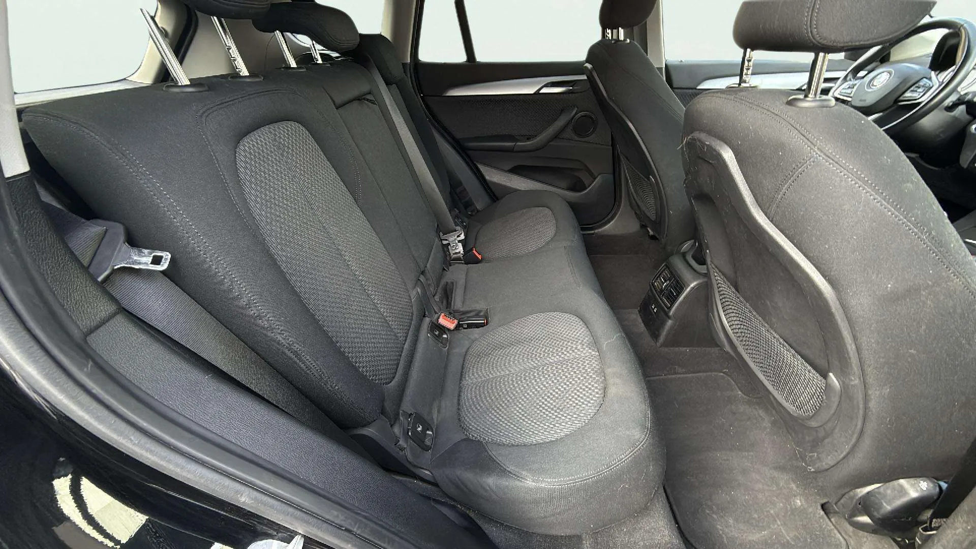 BMW X1 sDrive18d - foto 19