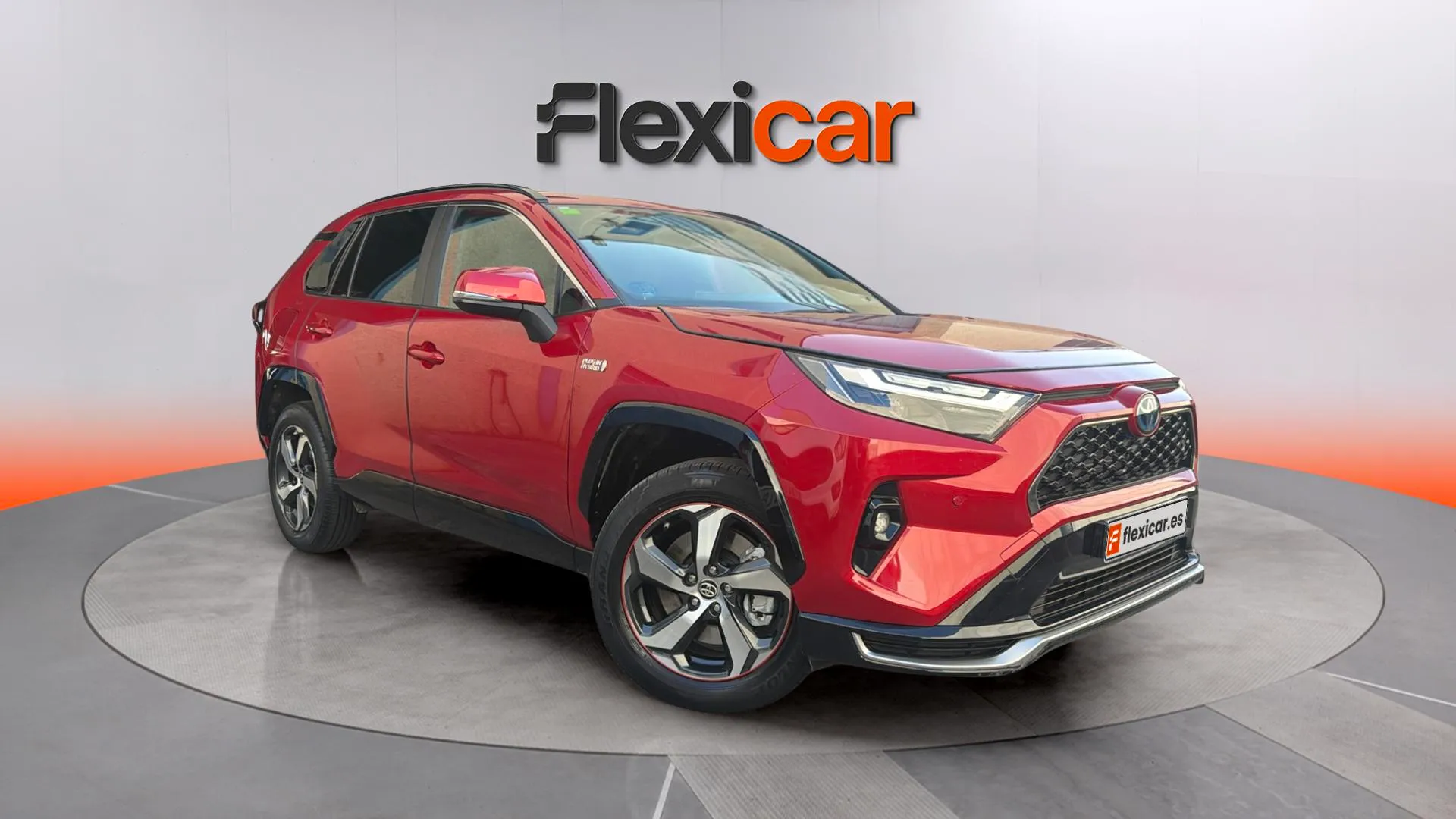 Toyota RAV4 2.5l PLUG-IN 300PH (e-CVT) Style Plus