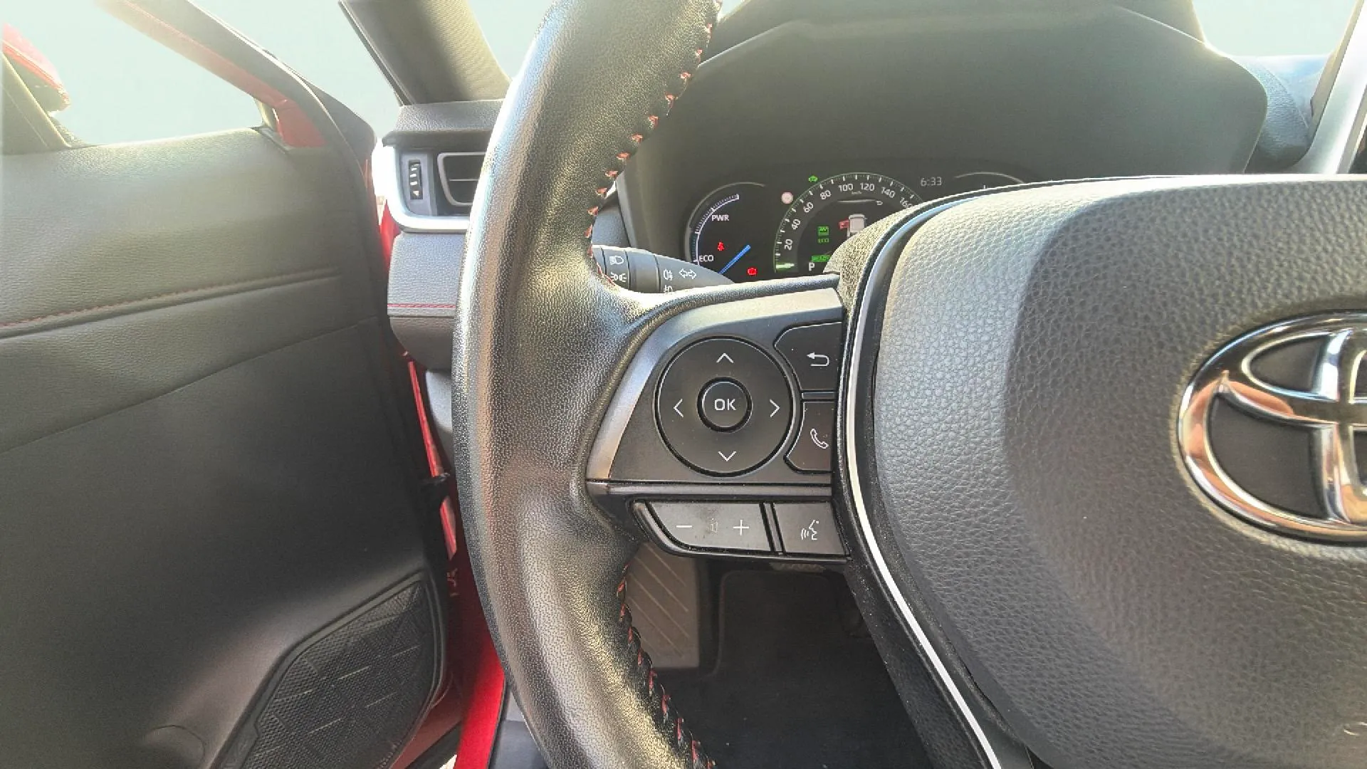 Toyota RAV4 2.5l PLUG-IN 300PH (e-CVT) Style Plus - foto 21