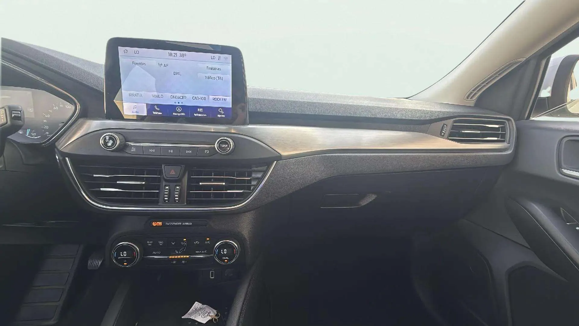 Ford Focus 1.5 EcoBlue Titanium - foto 11