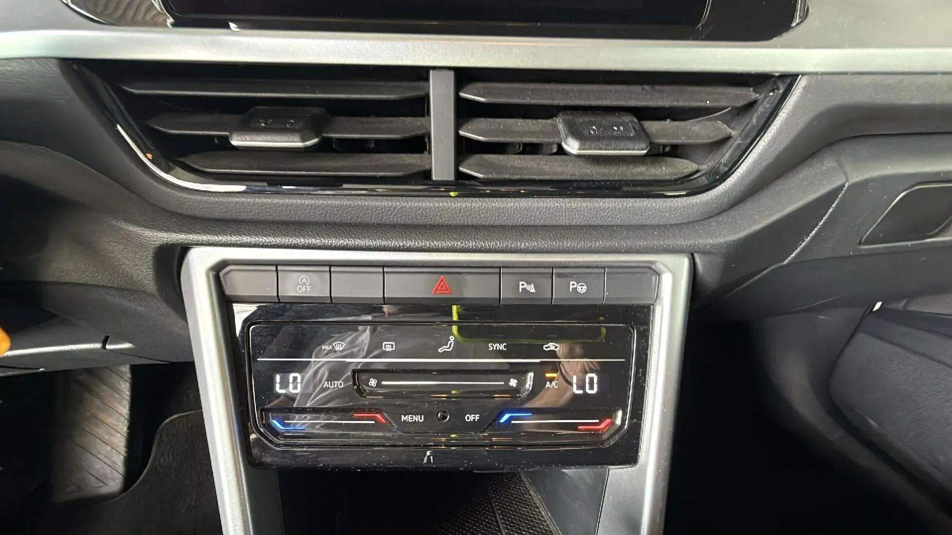 Volkswagen T-Roc Life 2.0 TDI DSG - foto 17