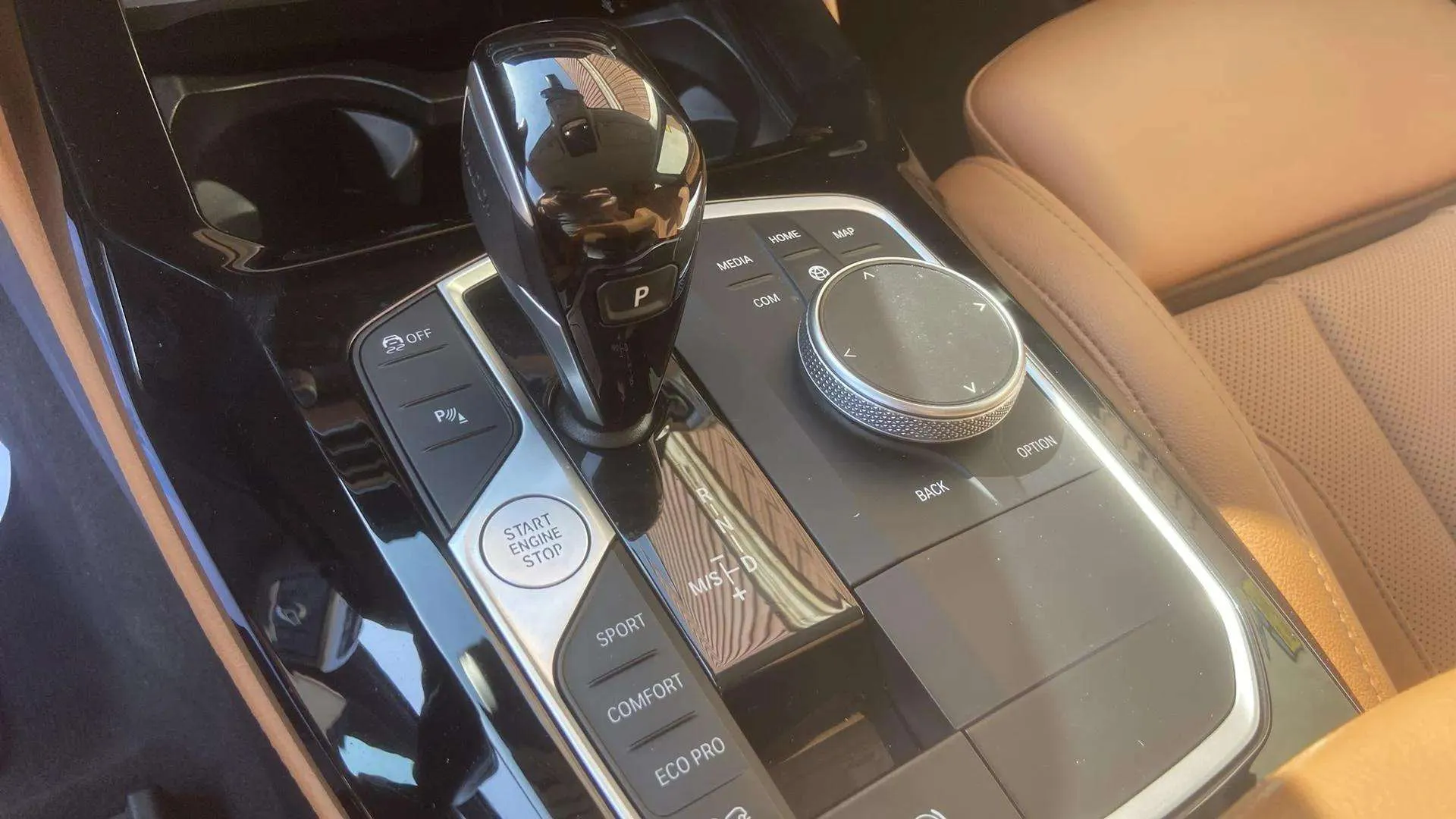 BMW X4 xDrive20i xLine - foto 18