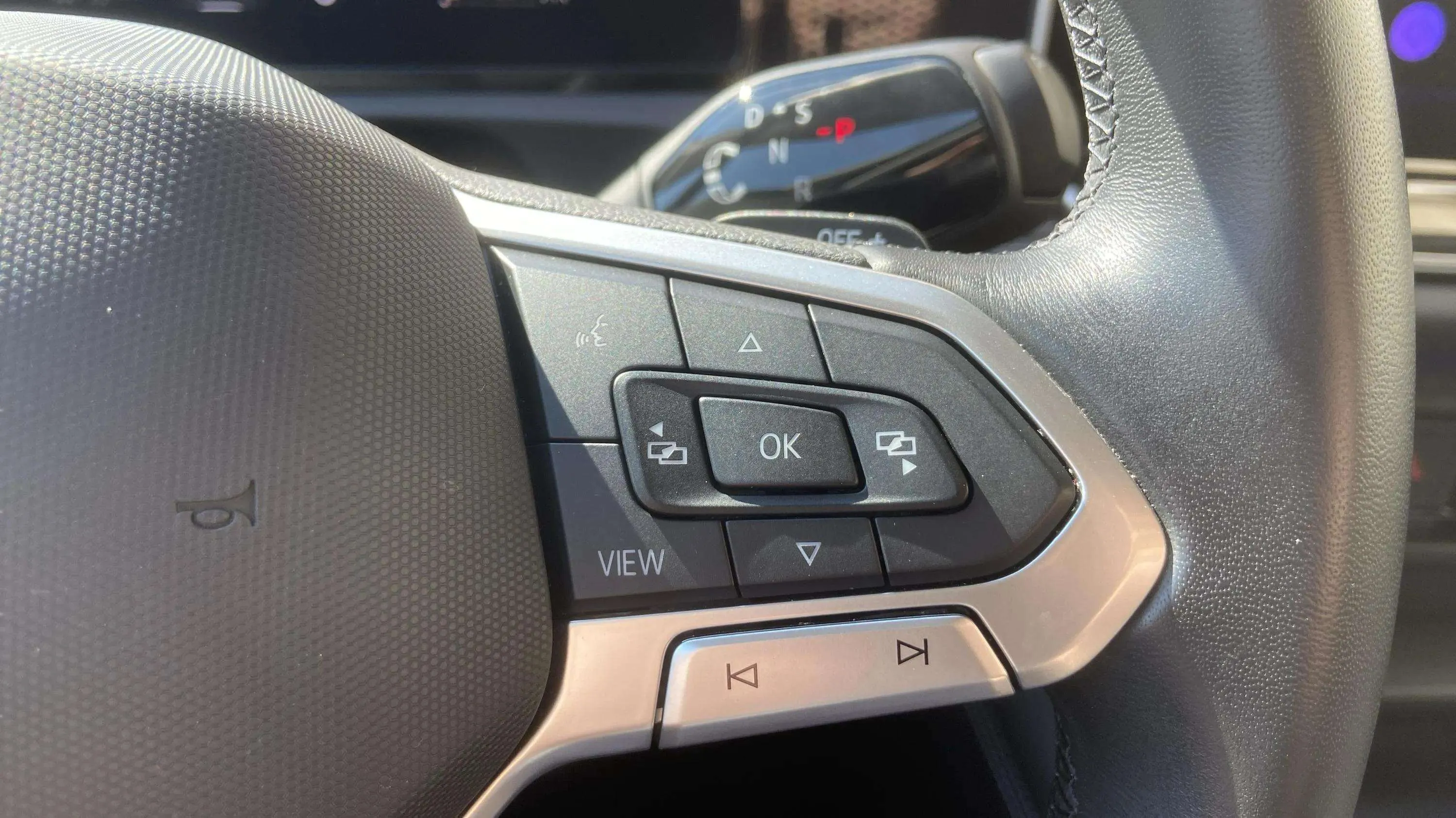 Volkswagen Tiguan Life 1.5 eTSI DSG - foto 11