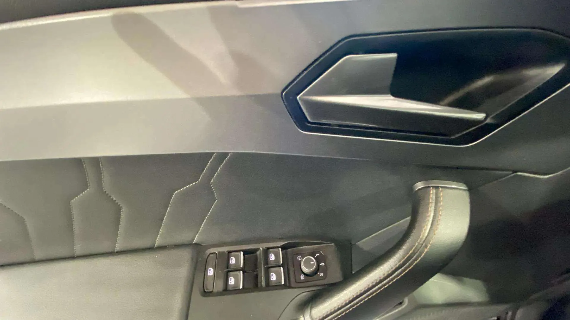 Cupra Formentor 2.0 TDI - foto 18