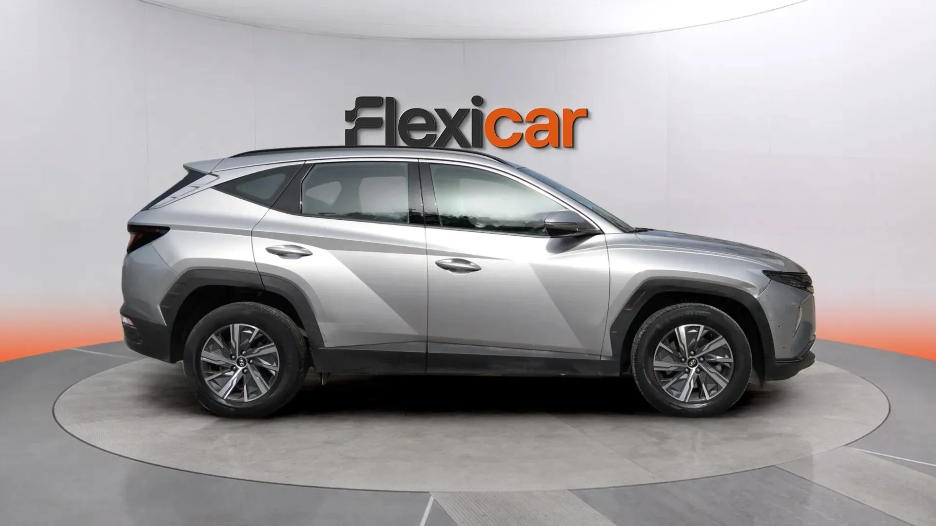 Hyundai Tucson 1.6 CRDi 48V Maxx DCT - foto 8