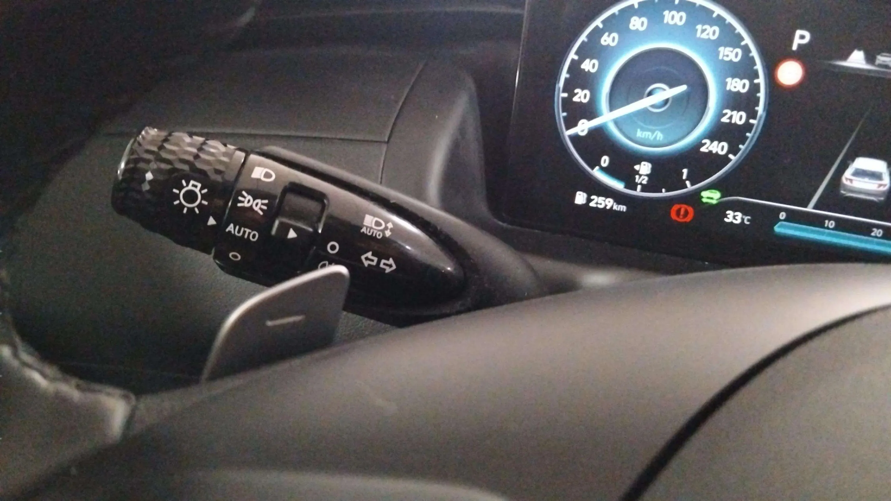 Hyundai Tucson 1.6 CRDi 48V Maxx DCT - foto 13