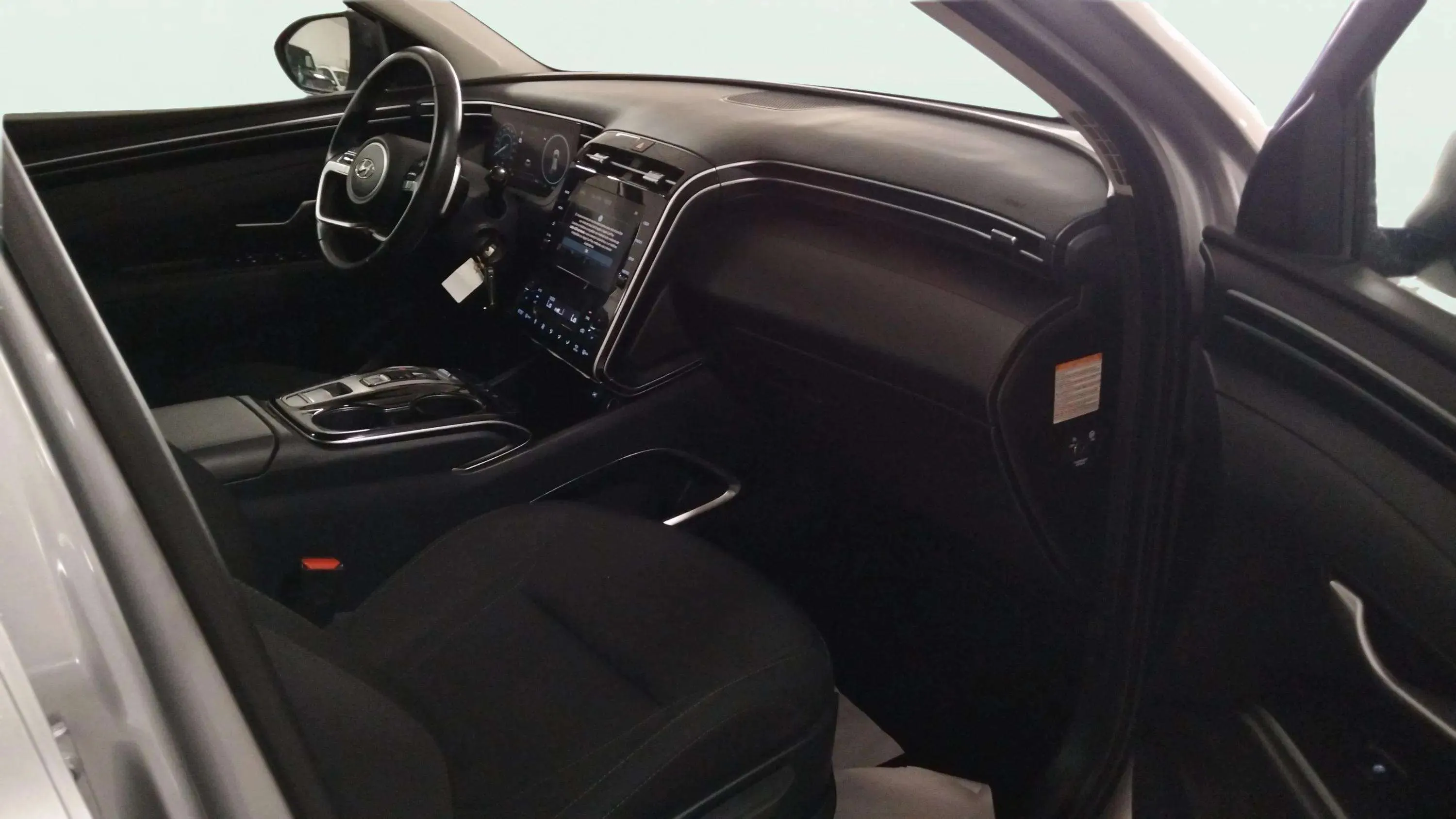 Hyundai Tucson 1.6 CRDi 48V Maxx DCT - foto 23