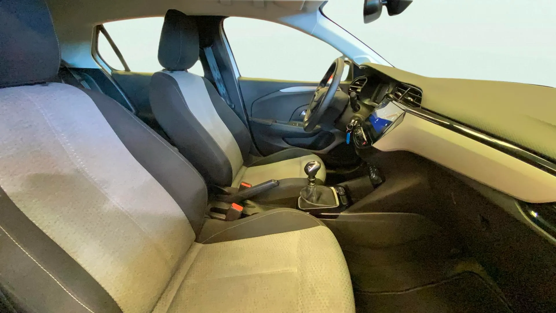 Opel Corsa 1.2T XHL GS - foto 12